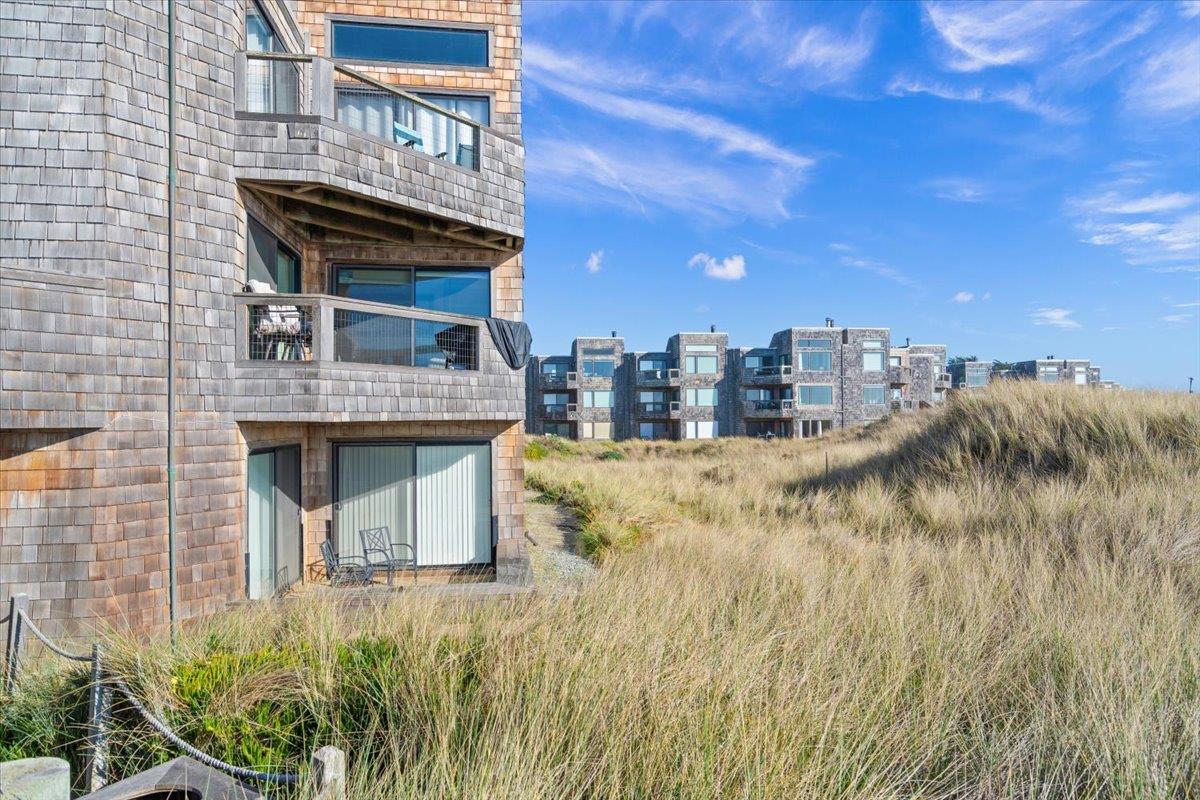 101 Shell DR 211