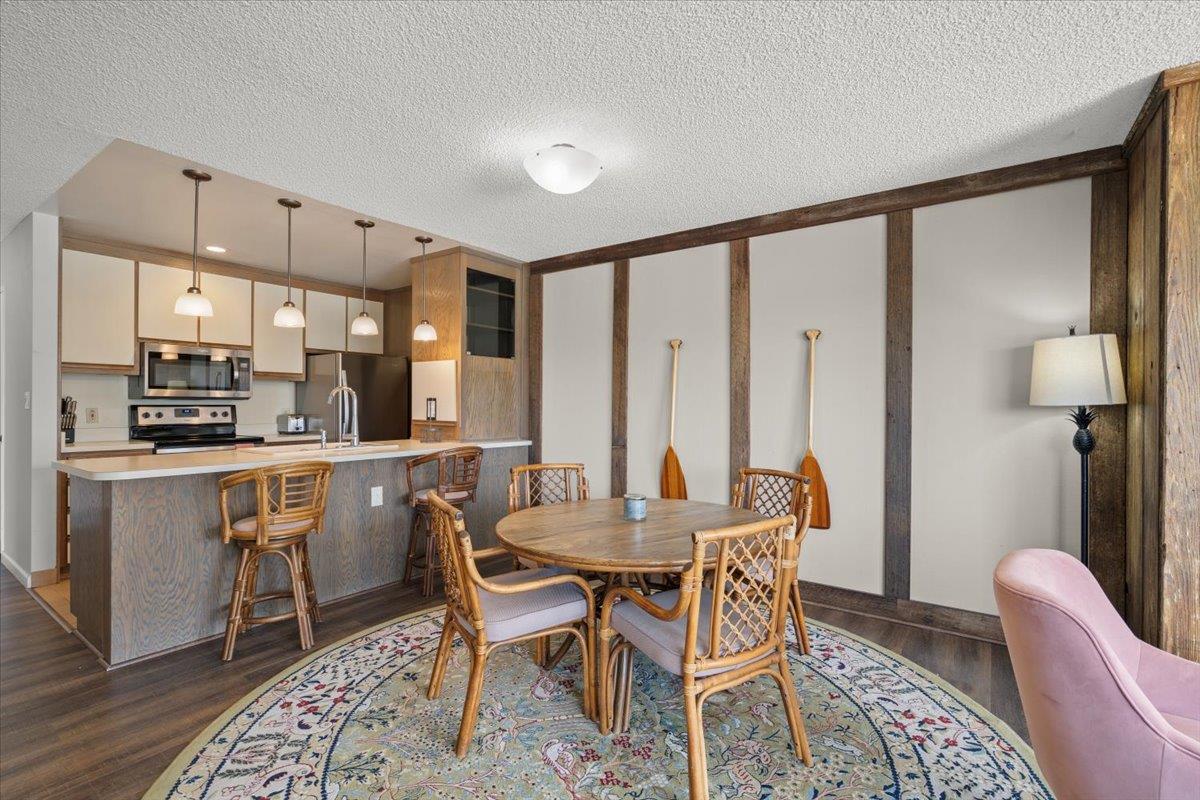 101 Shell DR 211