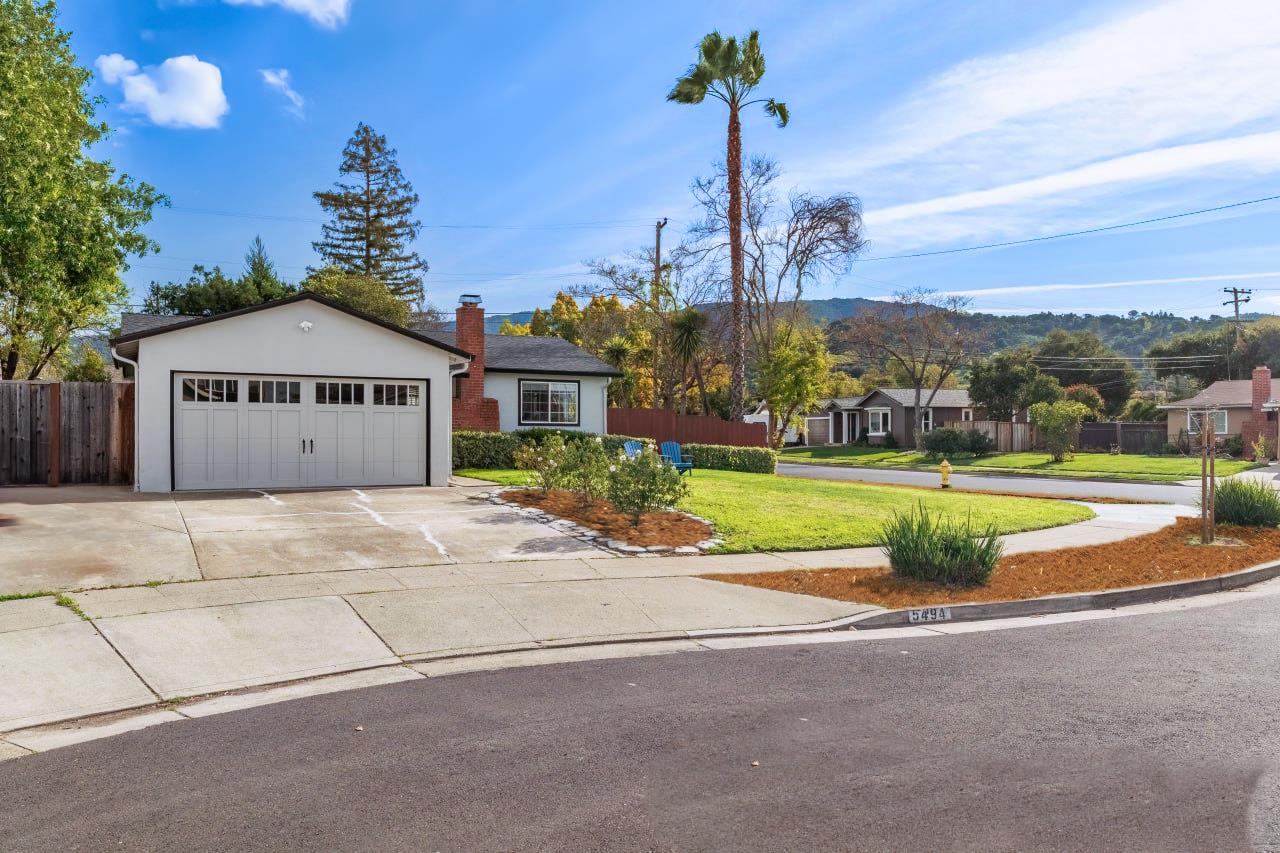 5494 Mary Jo CT