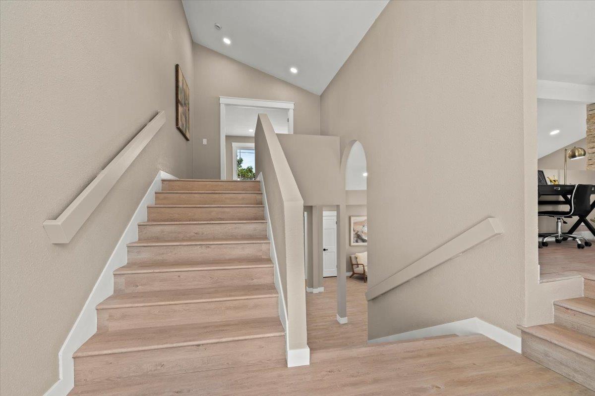 16385 Jackson Oaks DR
