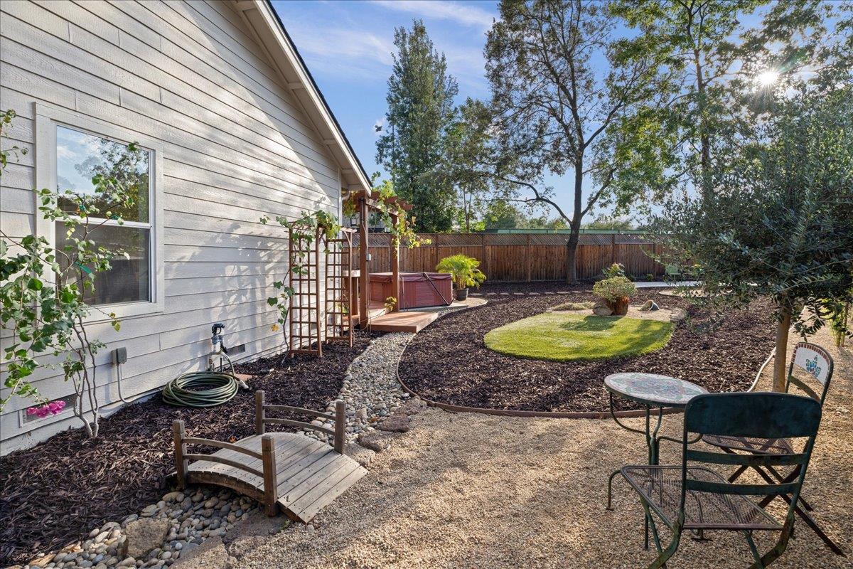 112 Mozart Avenue