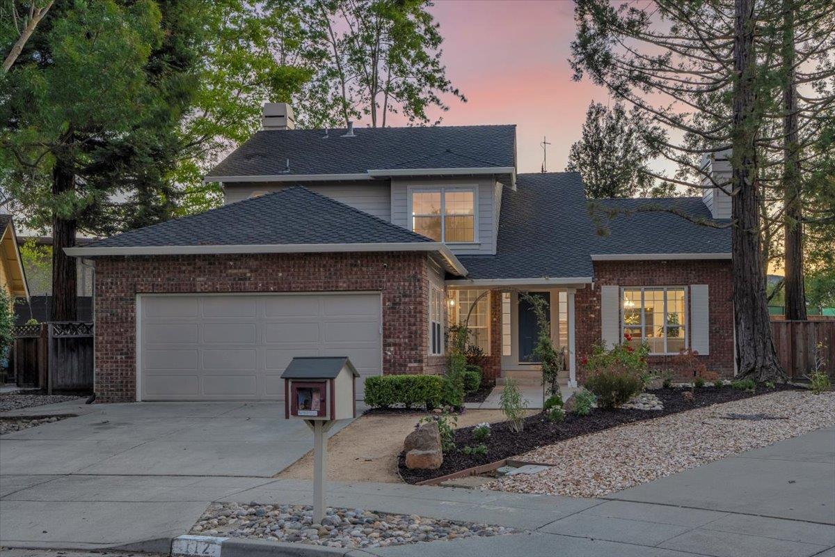 112 Mozart Avenue