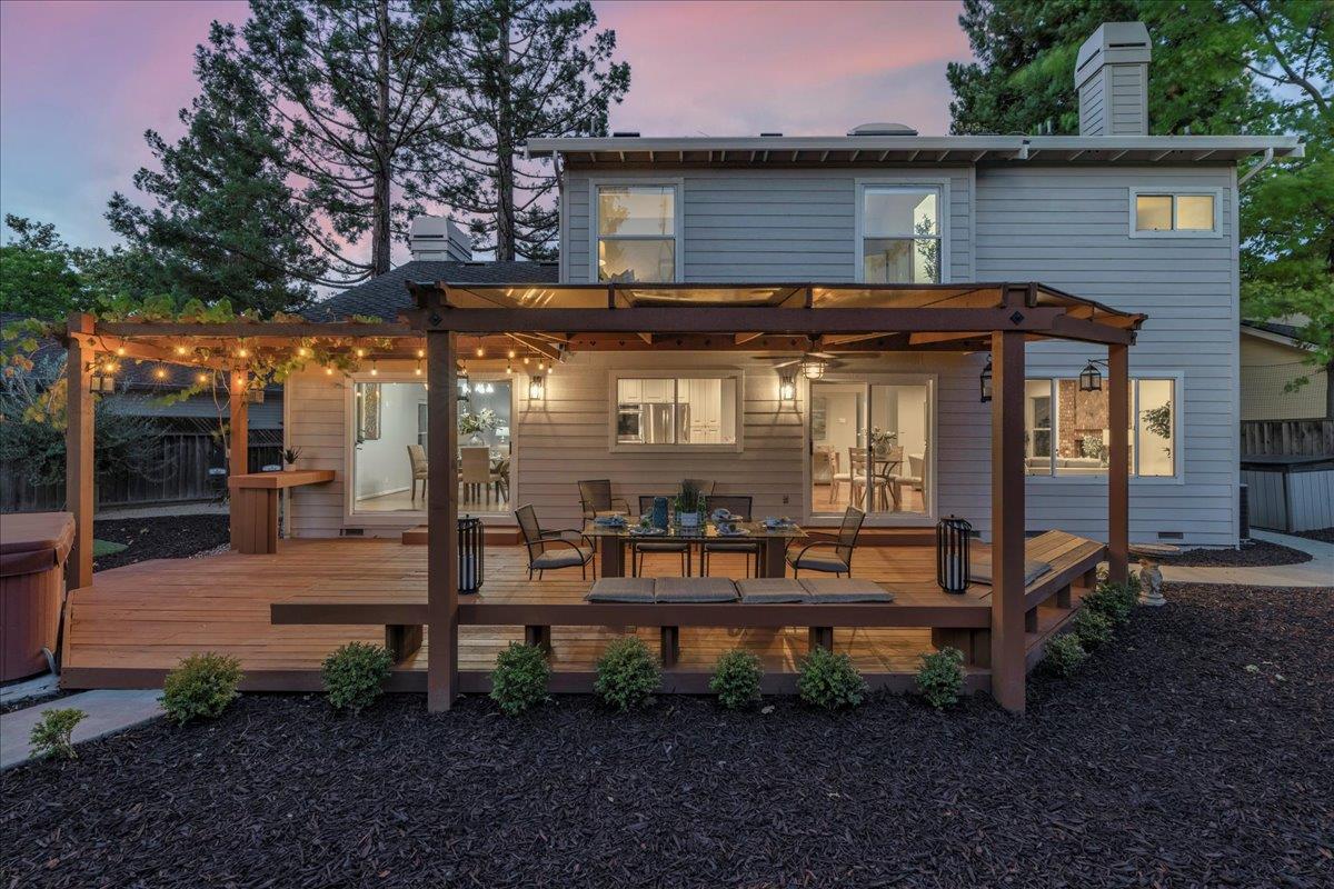 112 Mozart Avenue