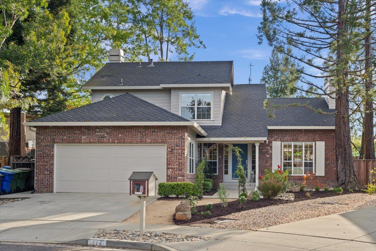 112 Mozart Avenue