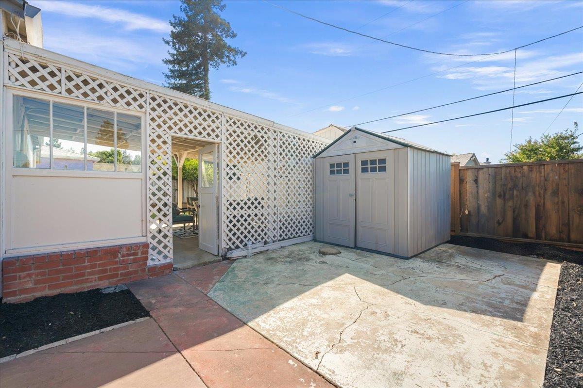 553 Irving Avenue