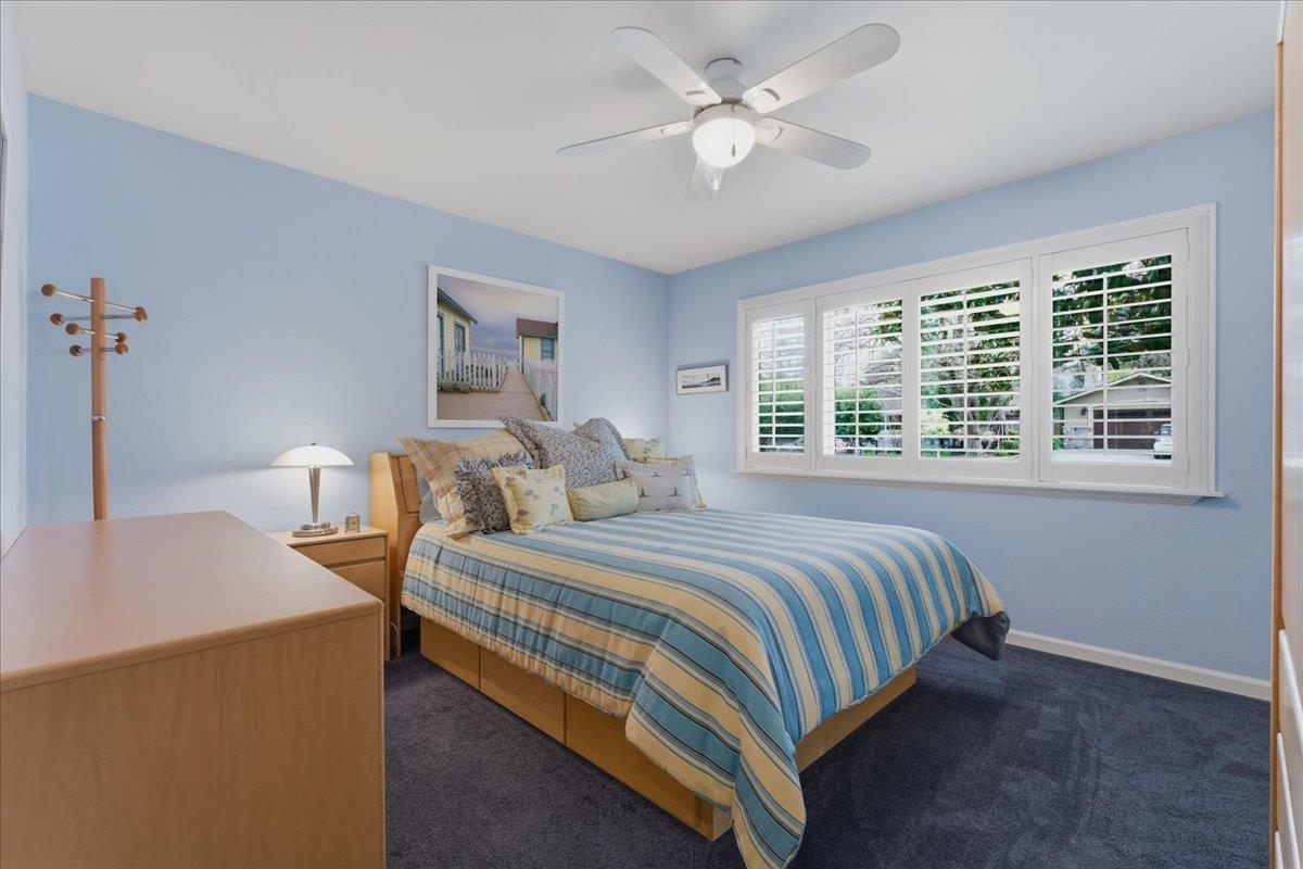 19095 Saratoga Glen Place