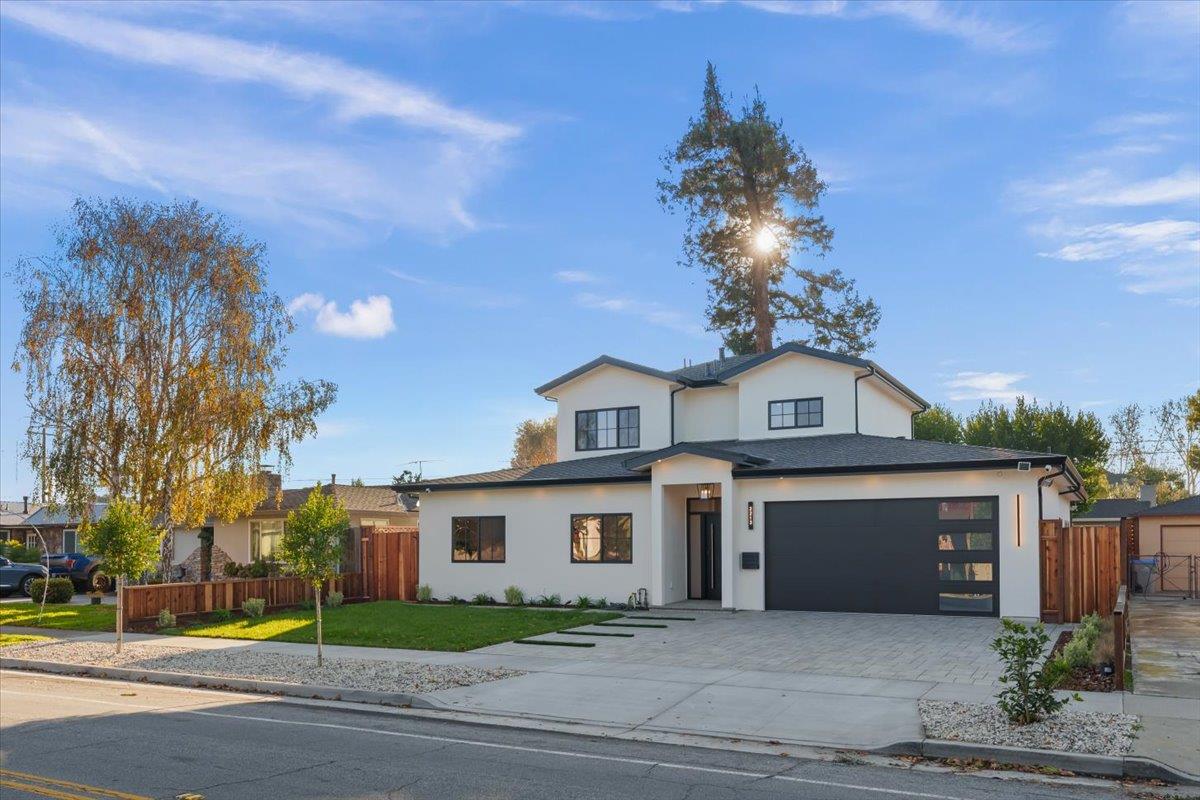 2213 Hicks Avenue