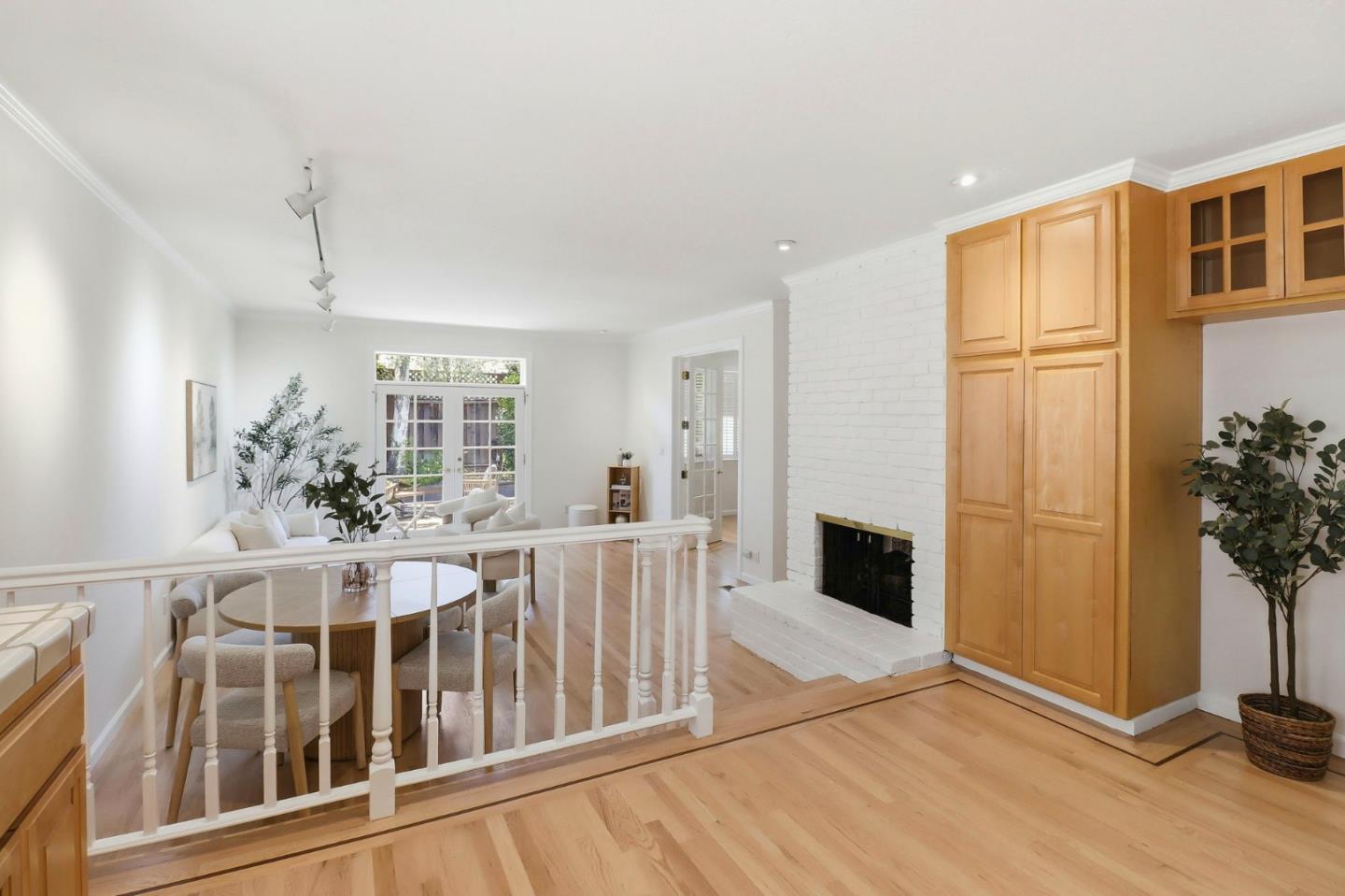 227 Howes Drive