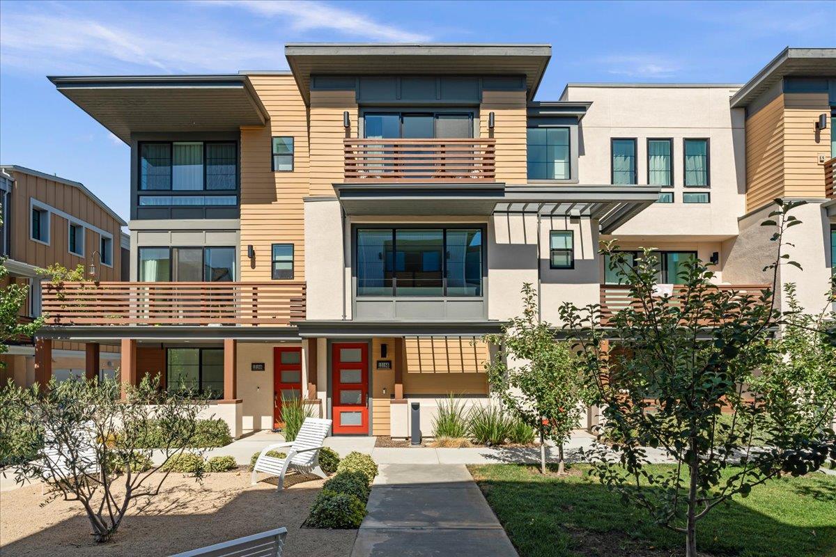 13186 Sepulveda CIR