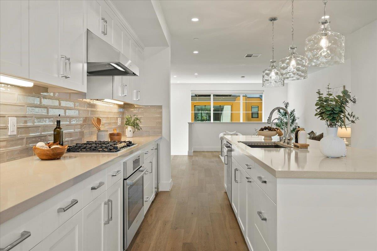 13186 Sepulveda CIR