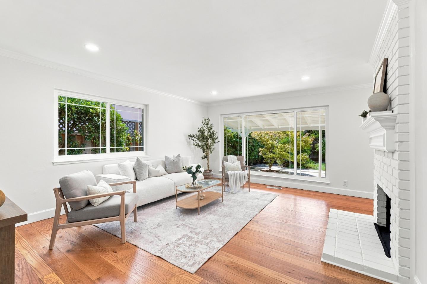 Fern DR