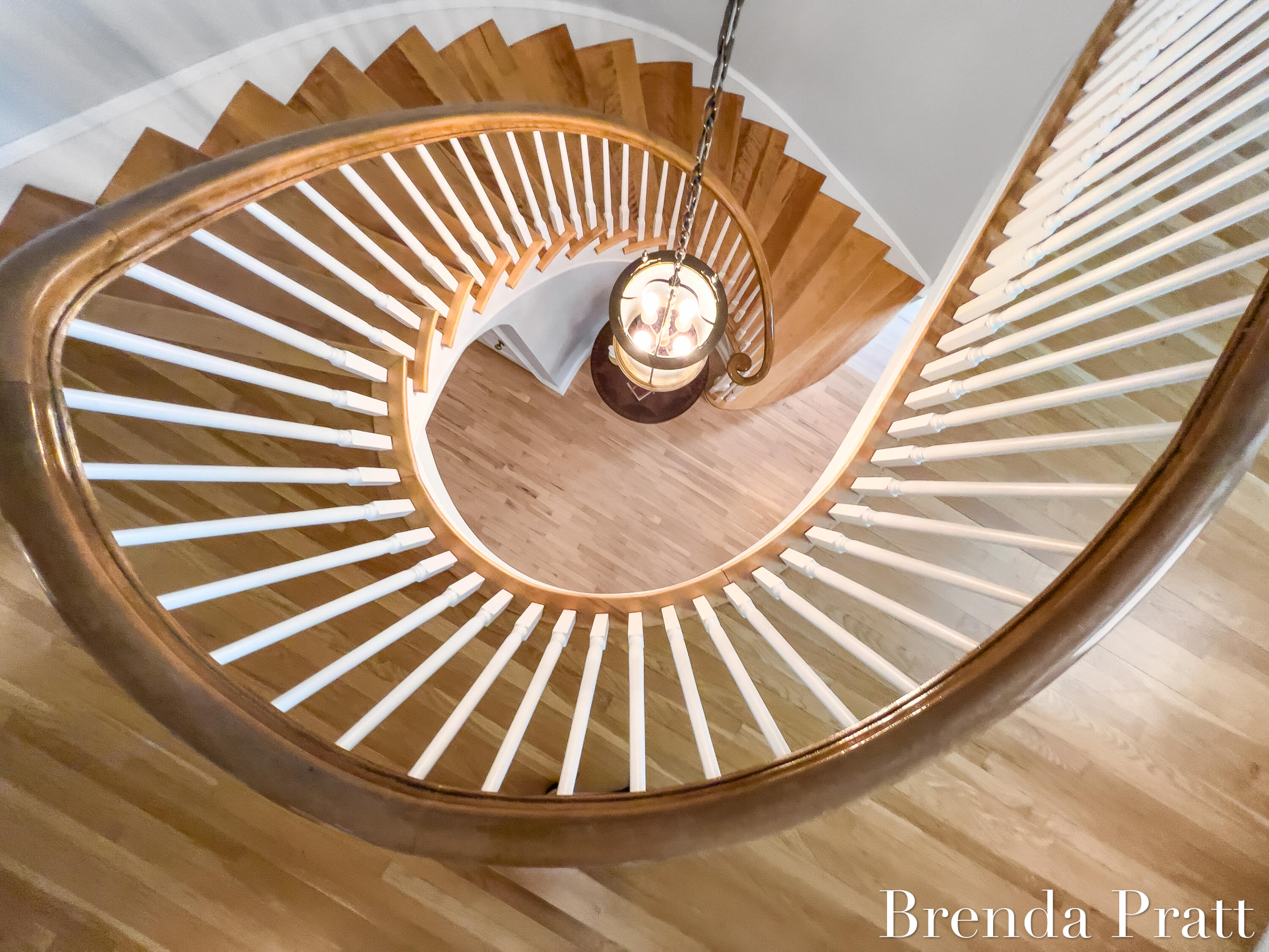 952 Plymouth Avenue SE