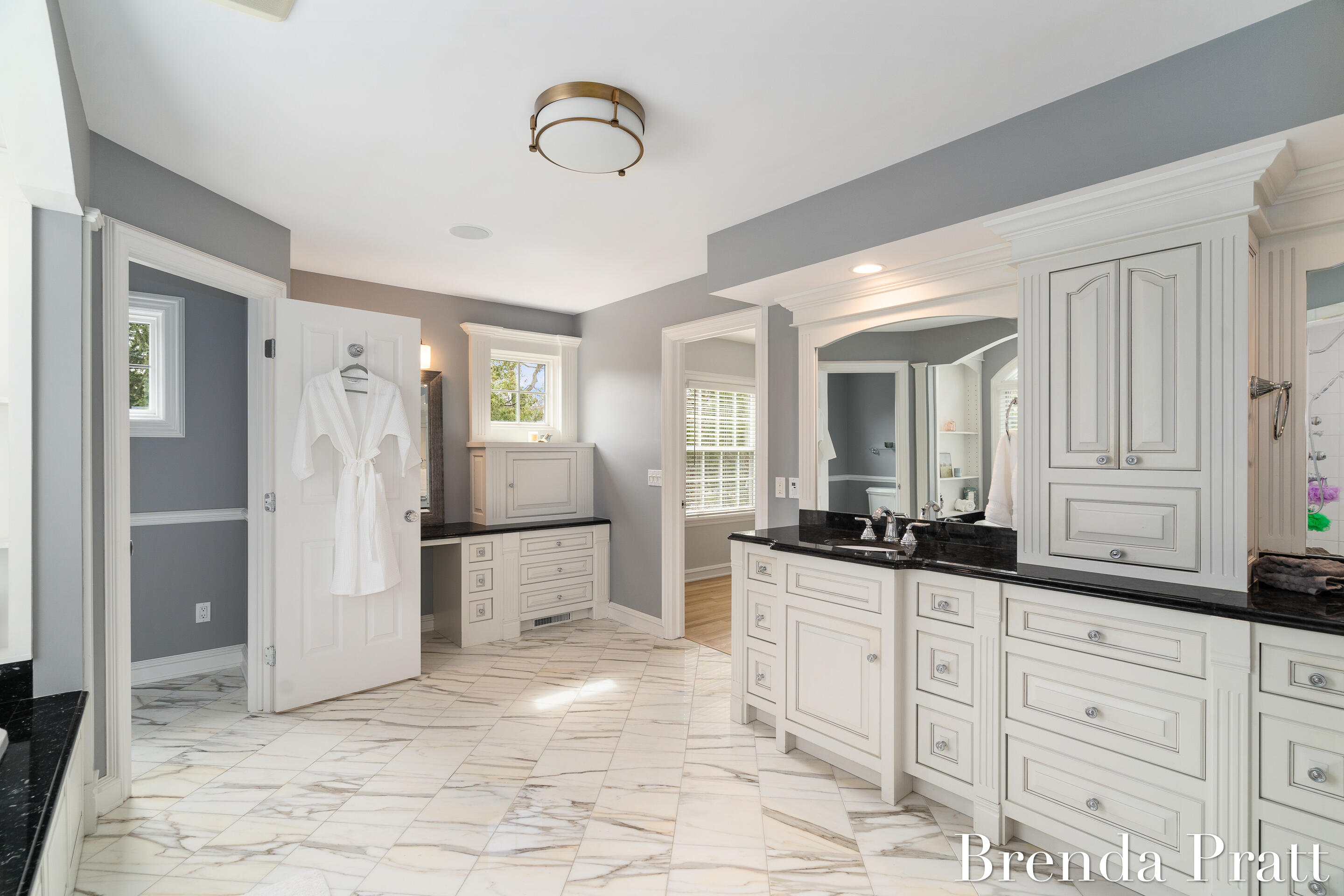 952 Plymouth Avenue SE