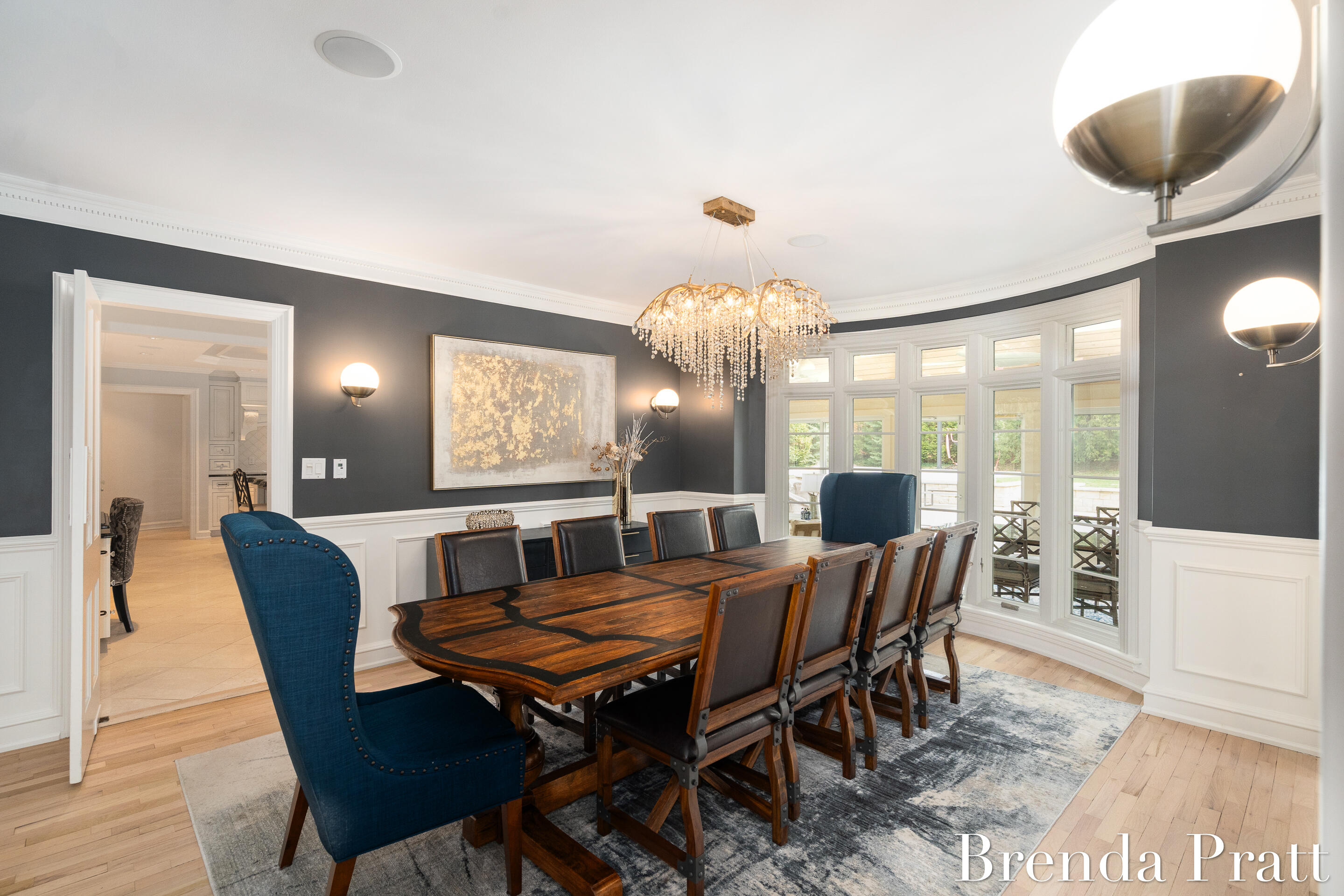 952 Plymouth Avenue SE