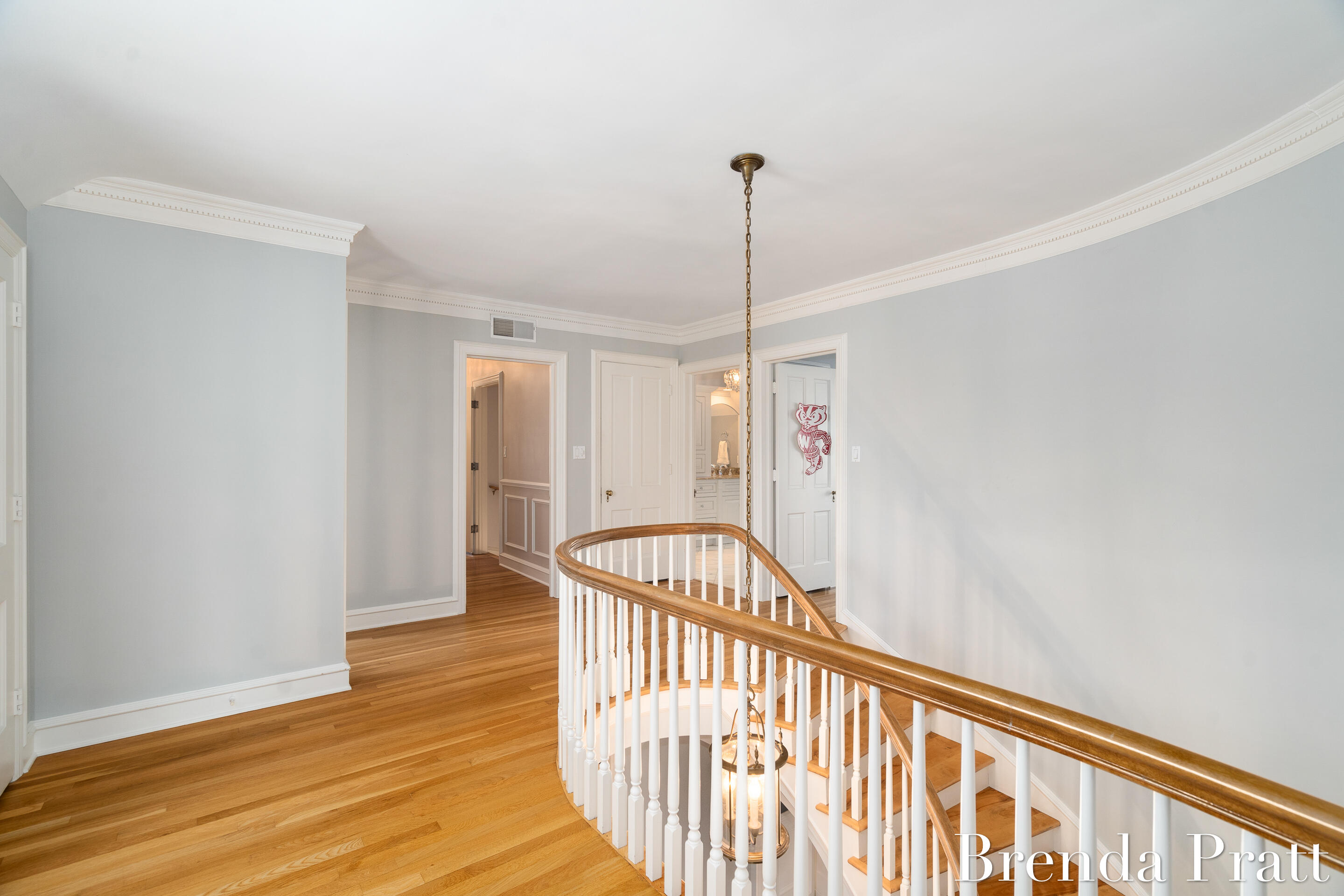 952 Plymouth Avenue SE