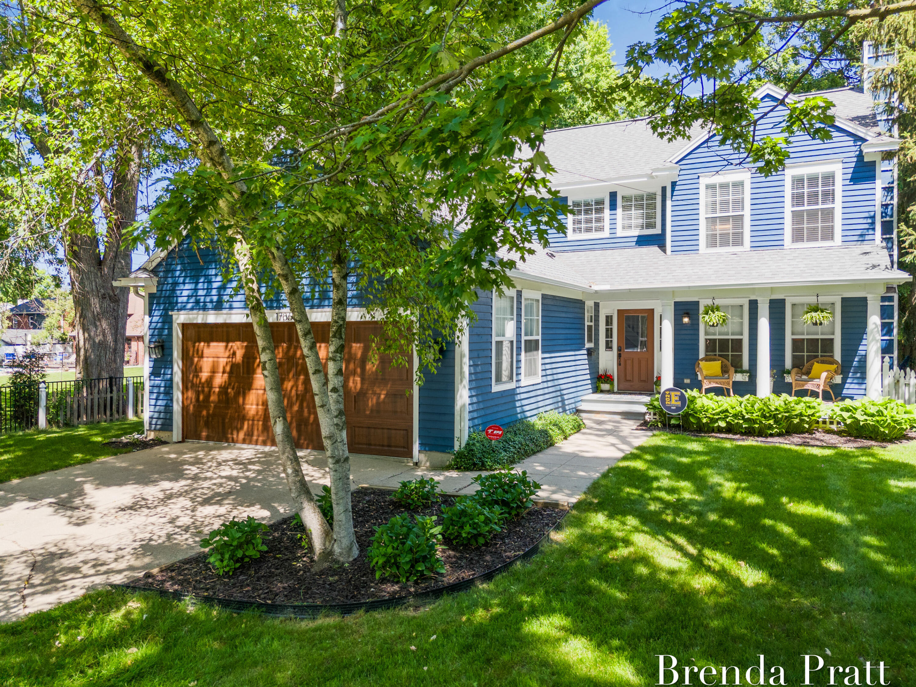 1706 Exeter Road SE