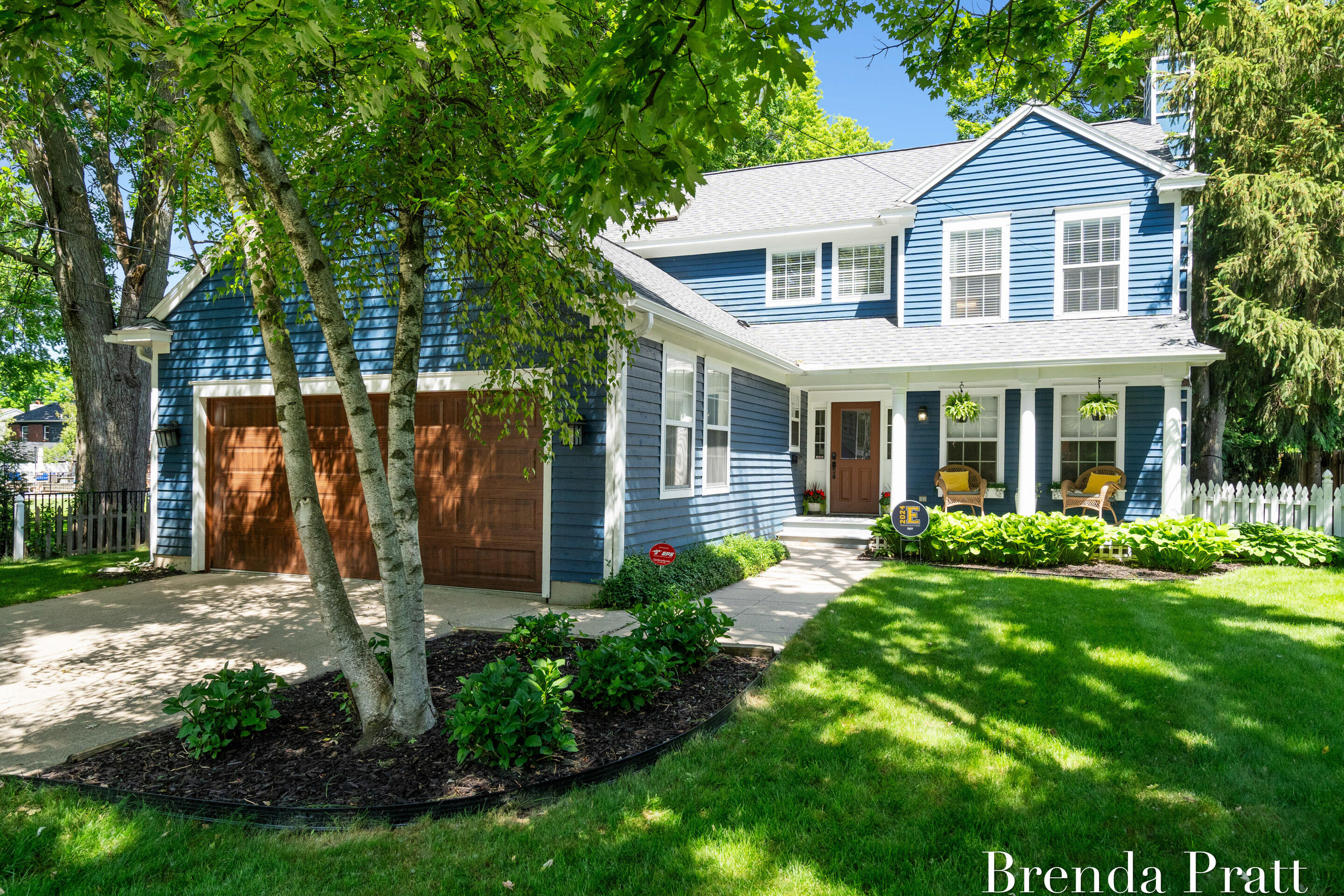 1706 Exeter Road SE