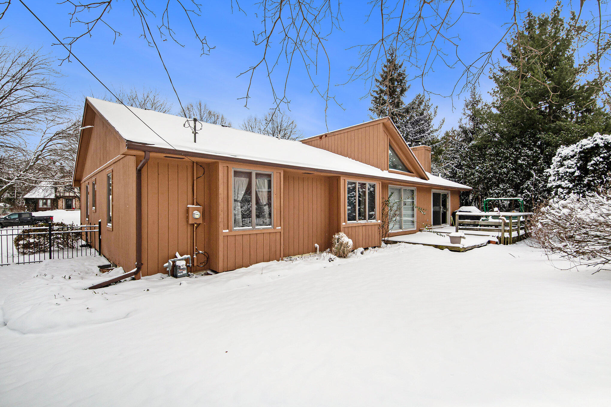 39 Worcester Drive NE
