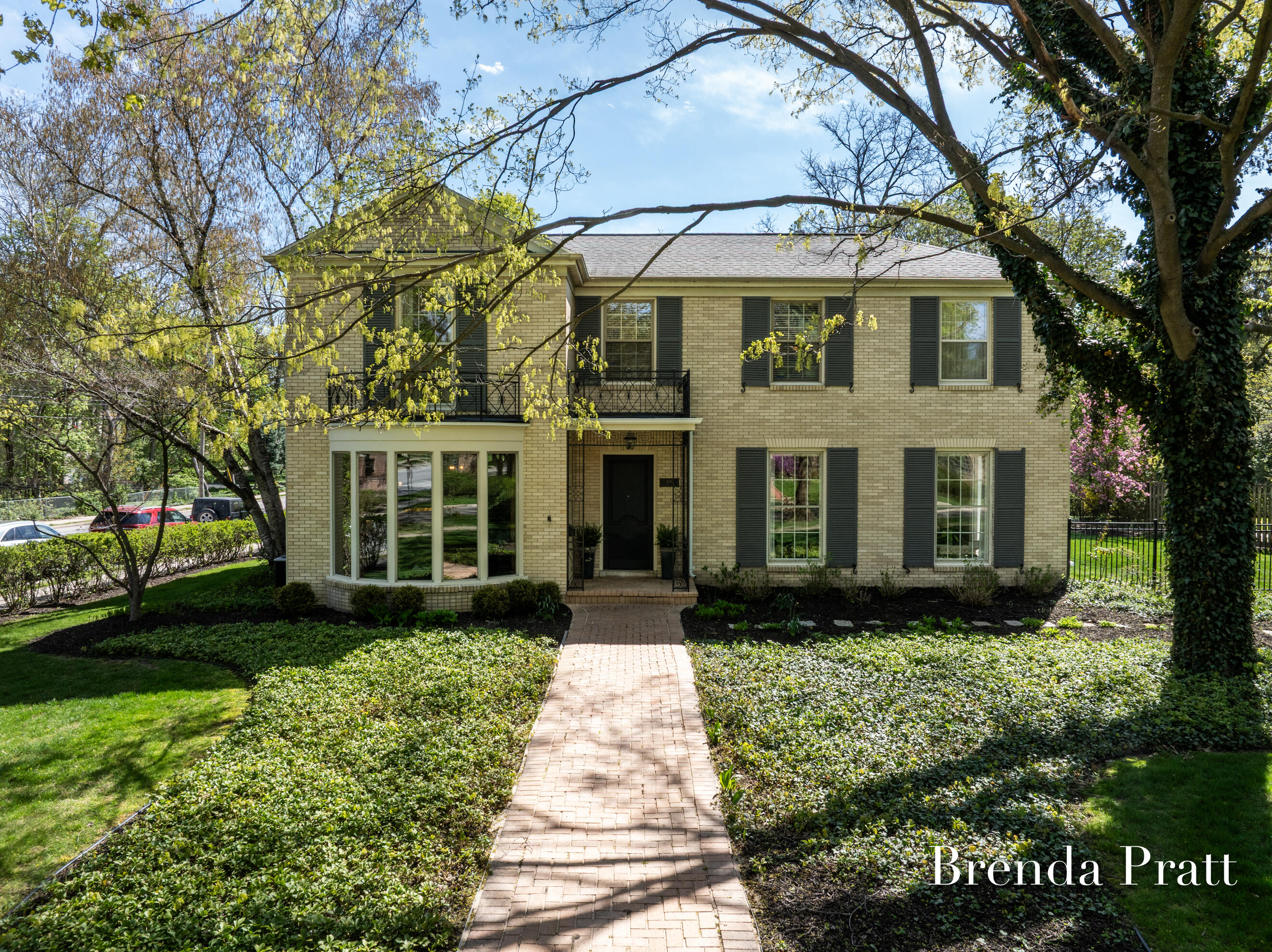400 Cambridge Boulevard SE