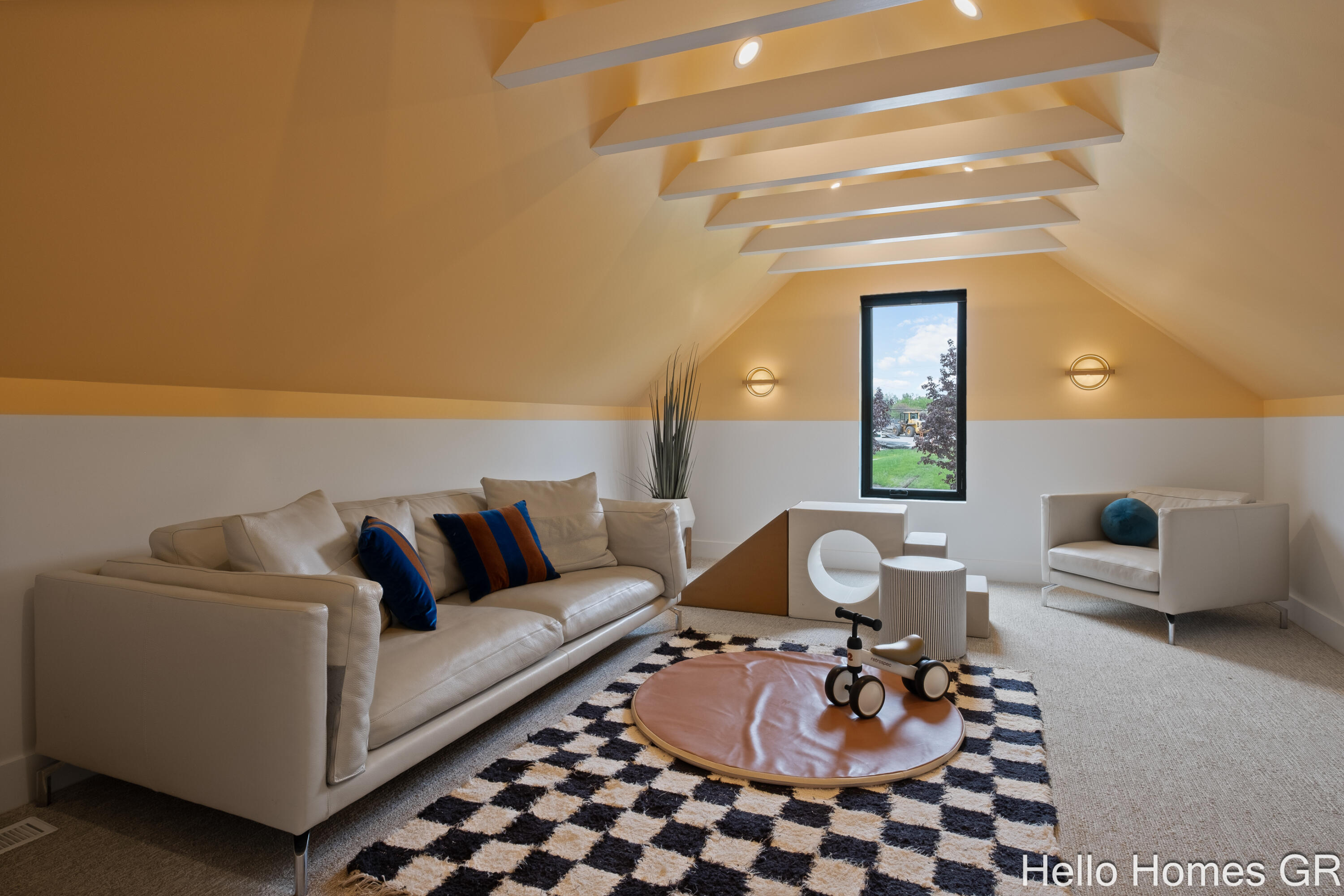 421 Manhattan Road SE