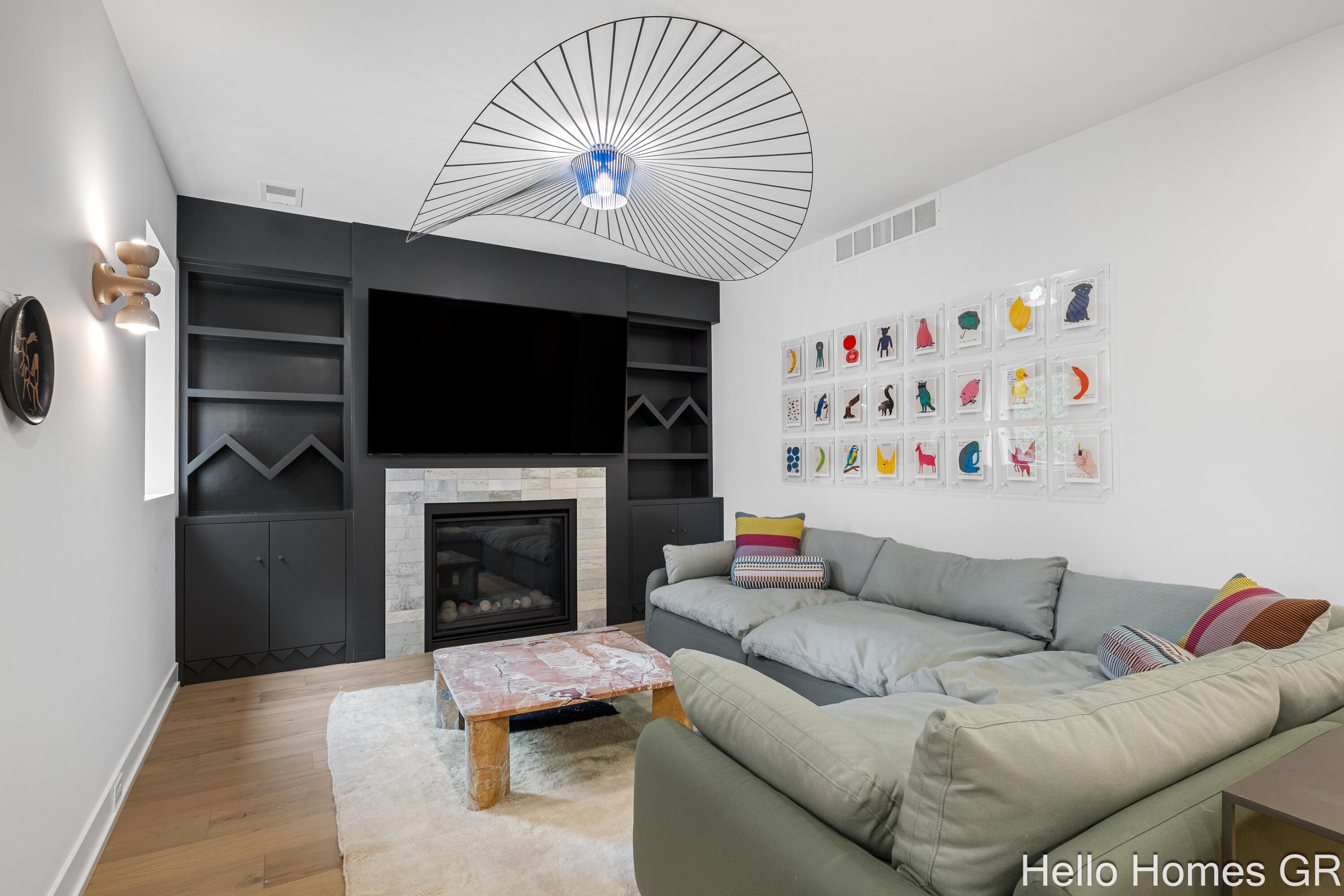 421 Manhattan Road SE