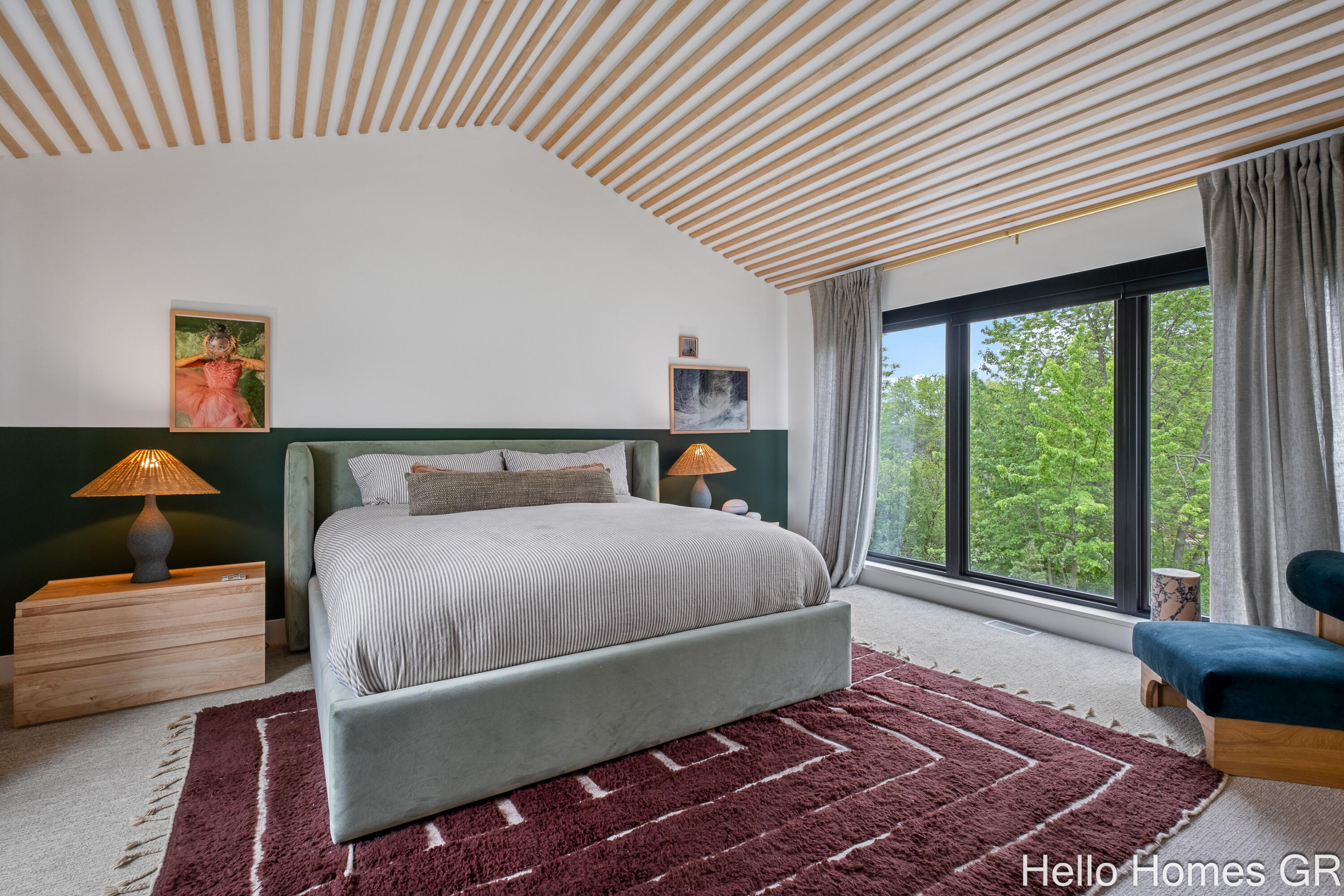 421 Manhattan Road SE