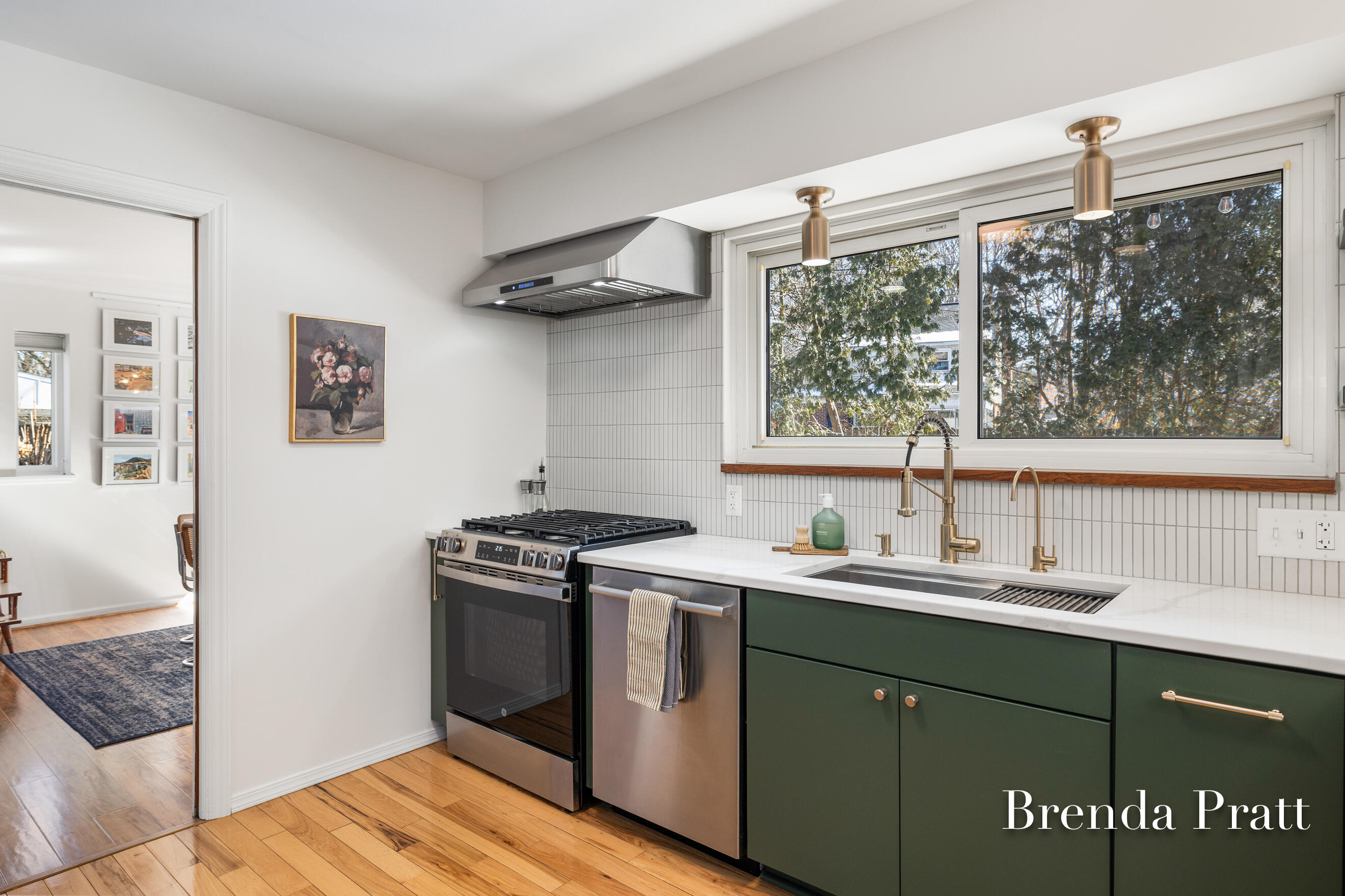 2320 Elmwood Drive SE