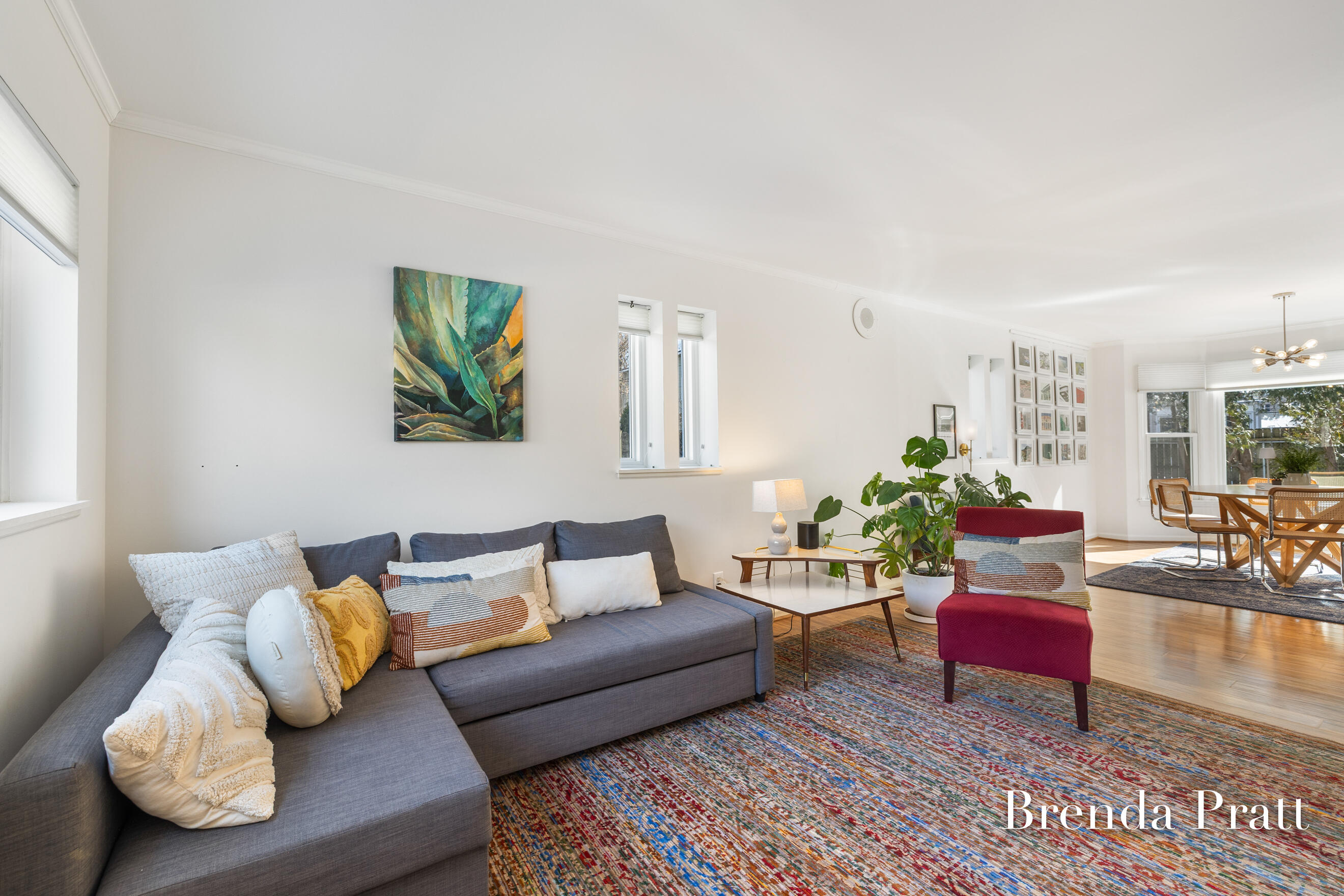 2320 Elmwood Drive SE