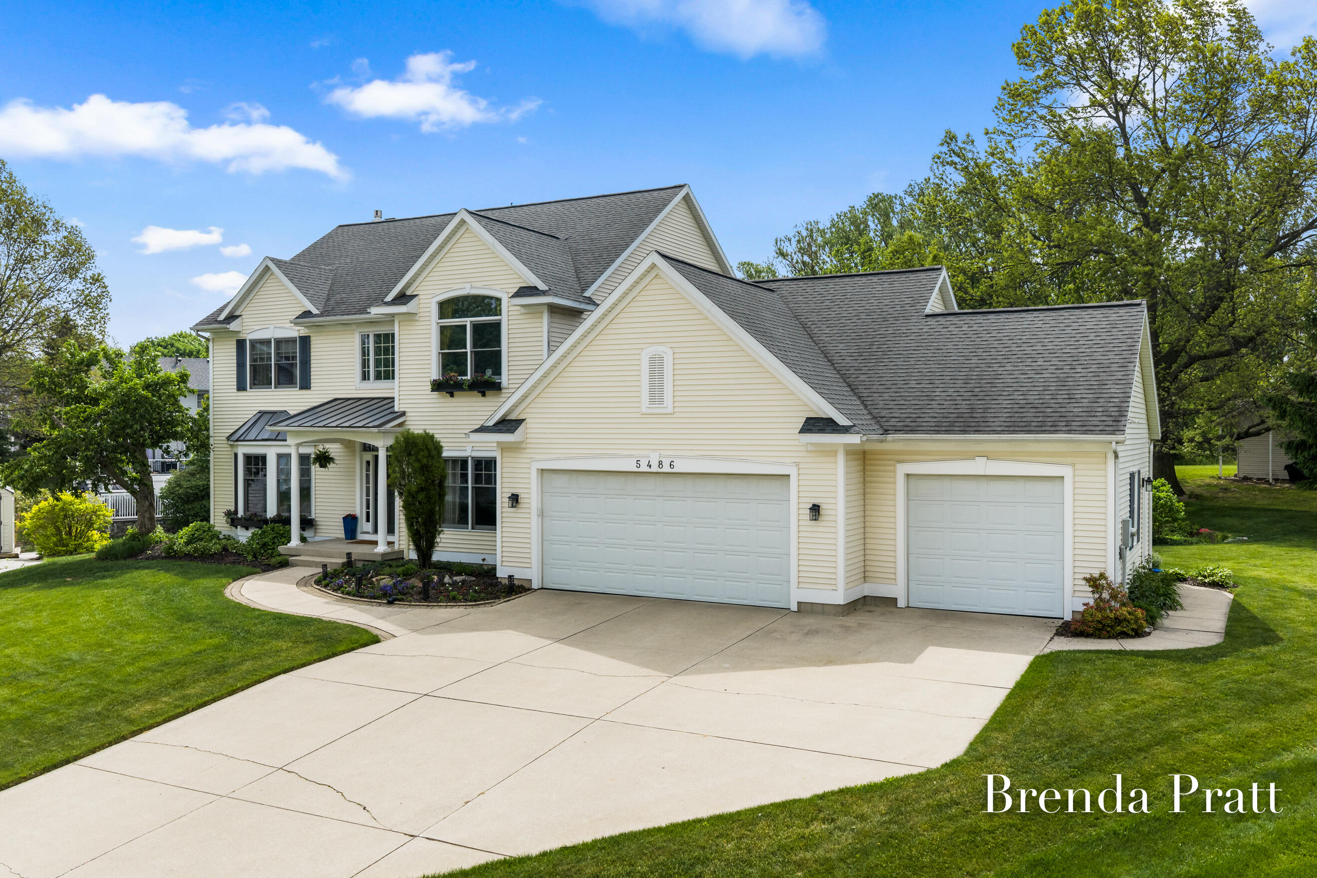 5486 Sand Dune Court SW