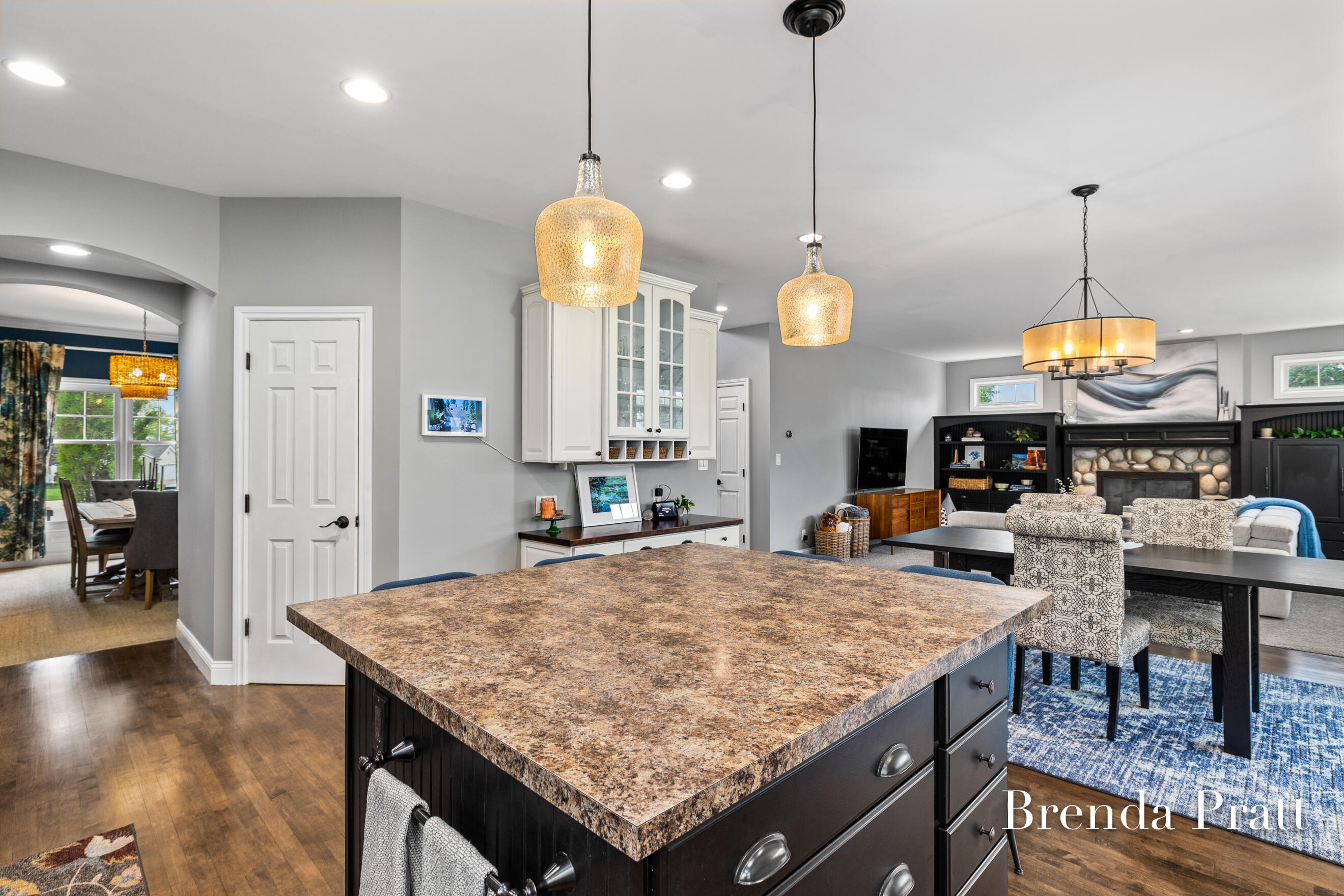 5486 Sand Dune Court SW