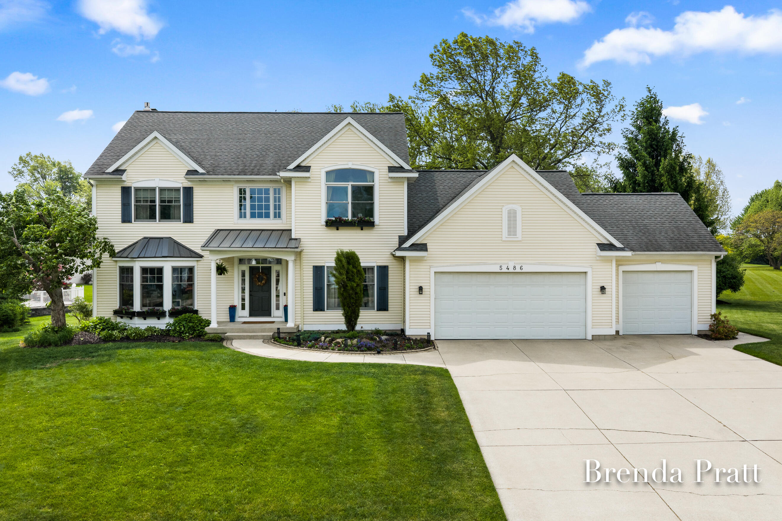 5486 Sand Dune Court SW