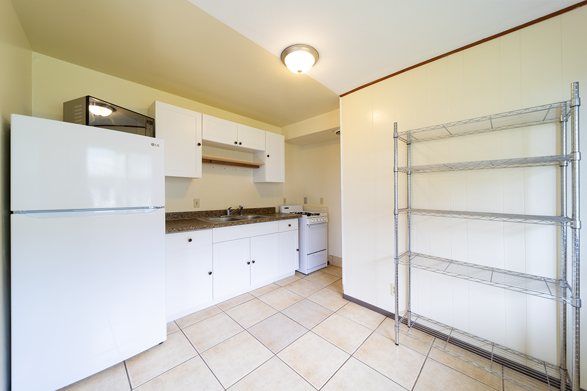 485 WAIANUENUE AVE F144