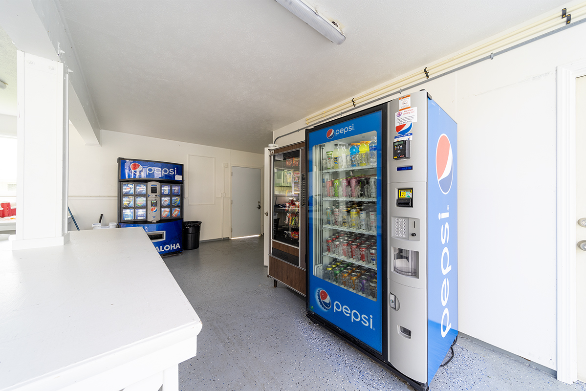 485 WAIANUENUE AVE F144