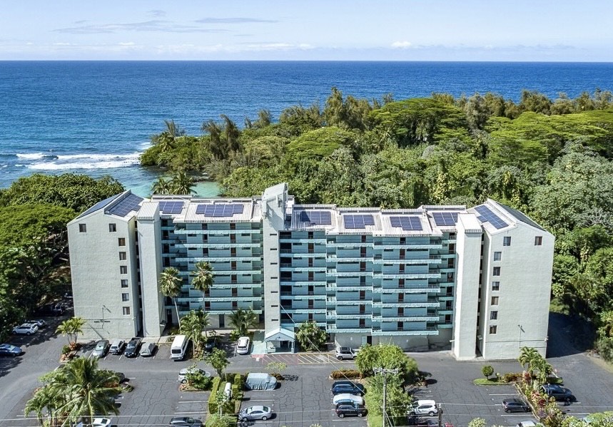 1875 KALANIANOLE AVE 404