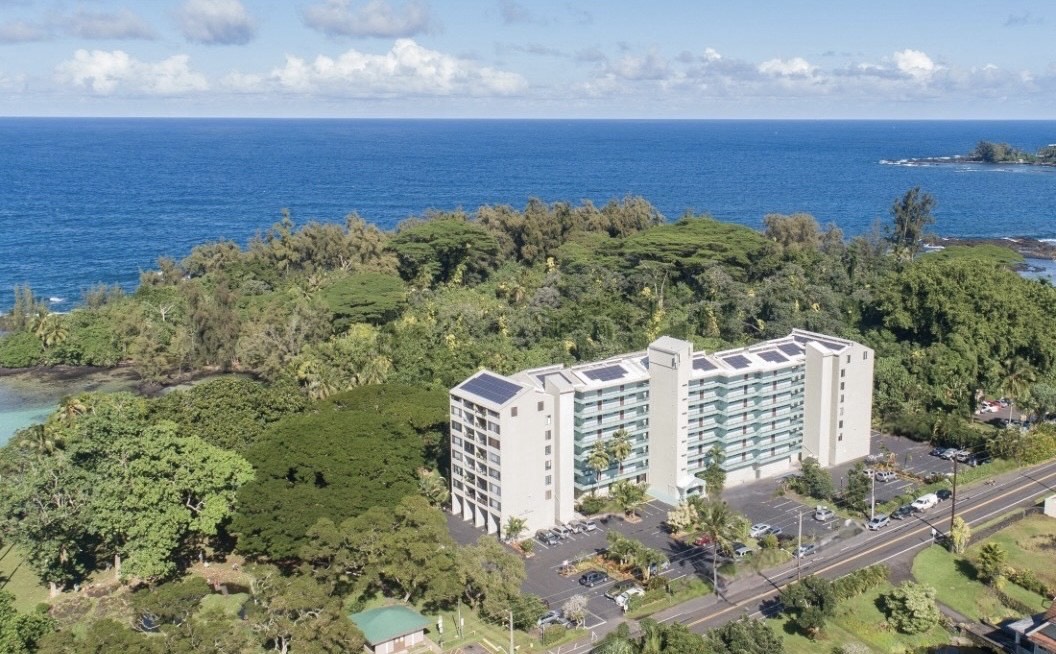 1875 KALANIANOLE AVE 404