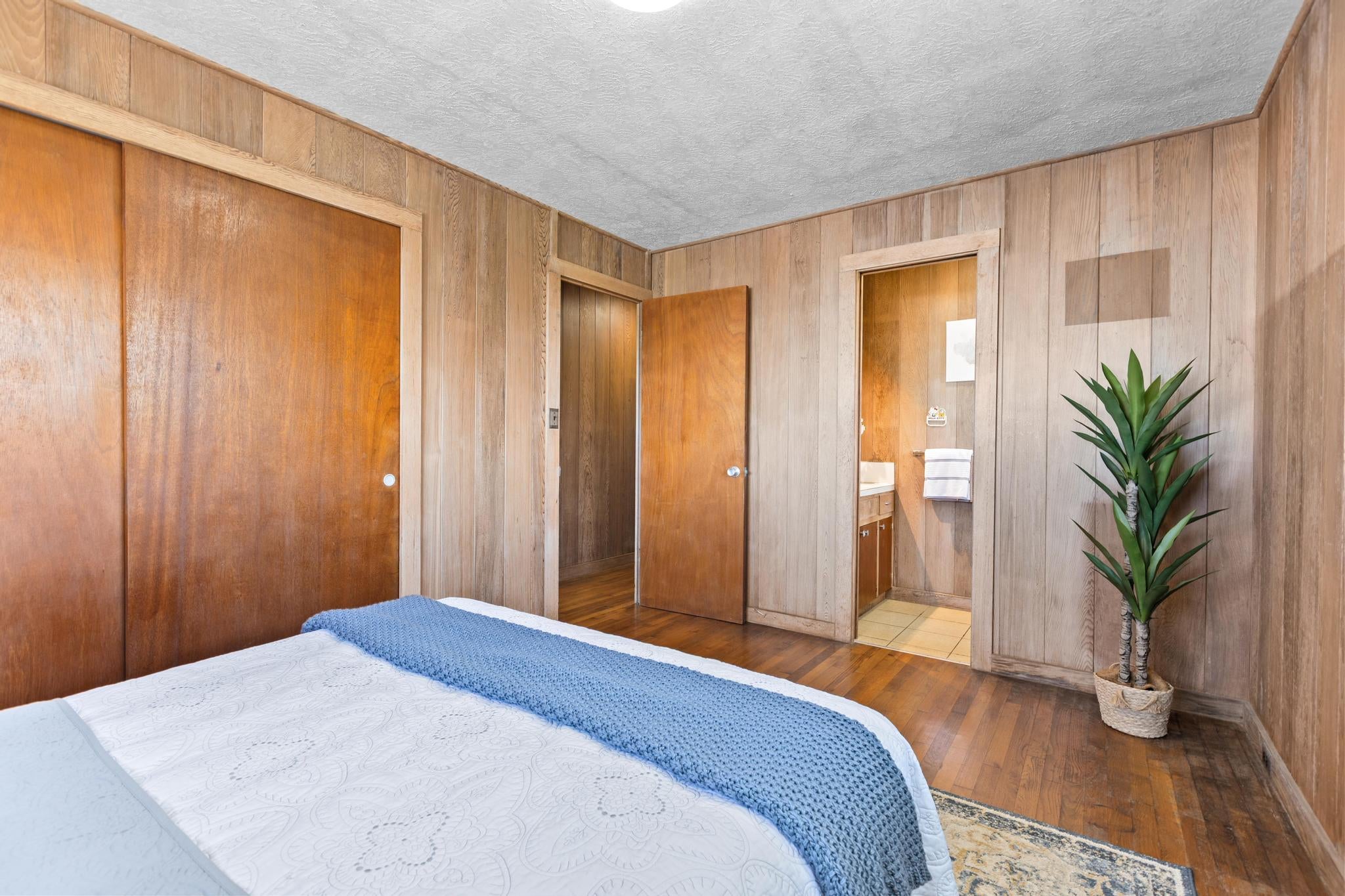 75 HOOLAULEA ST