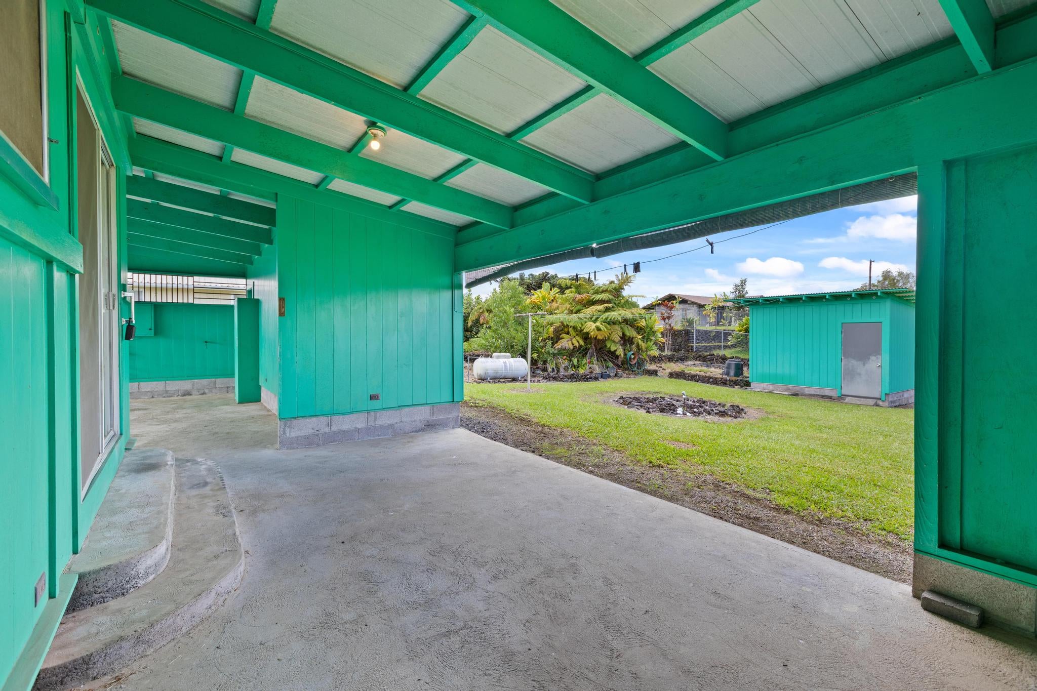 75 HOOLAULEA ST