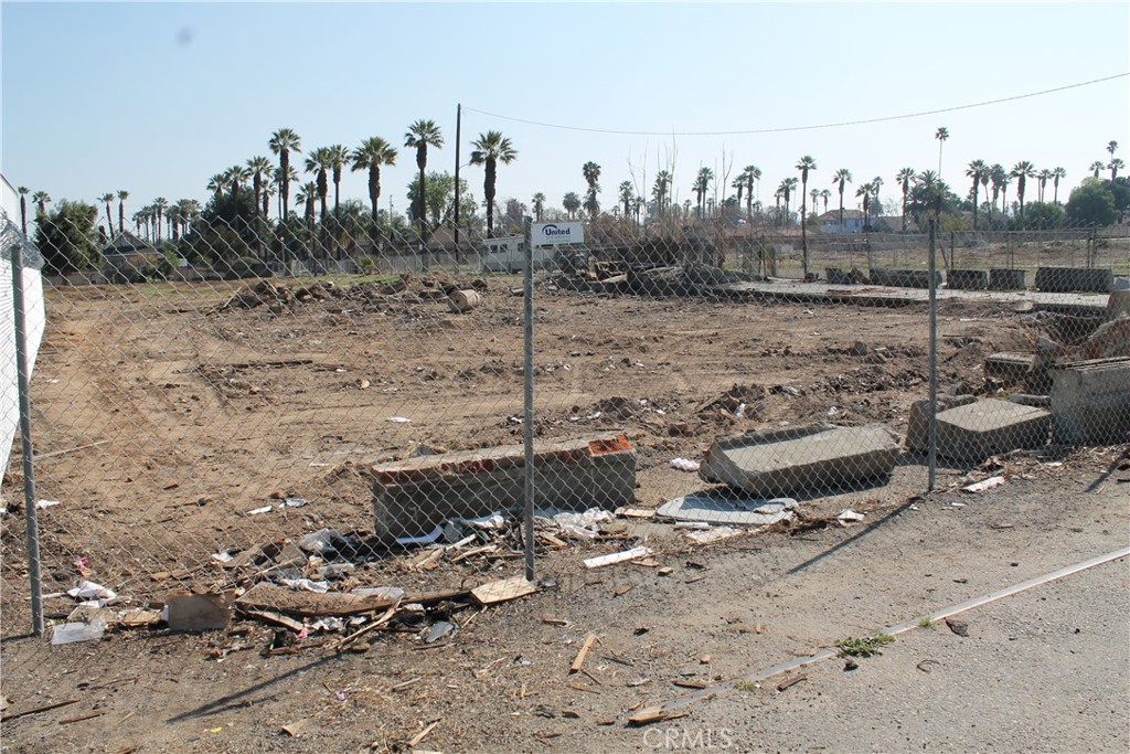 3496 Commerce Street