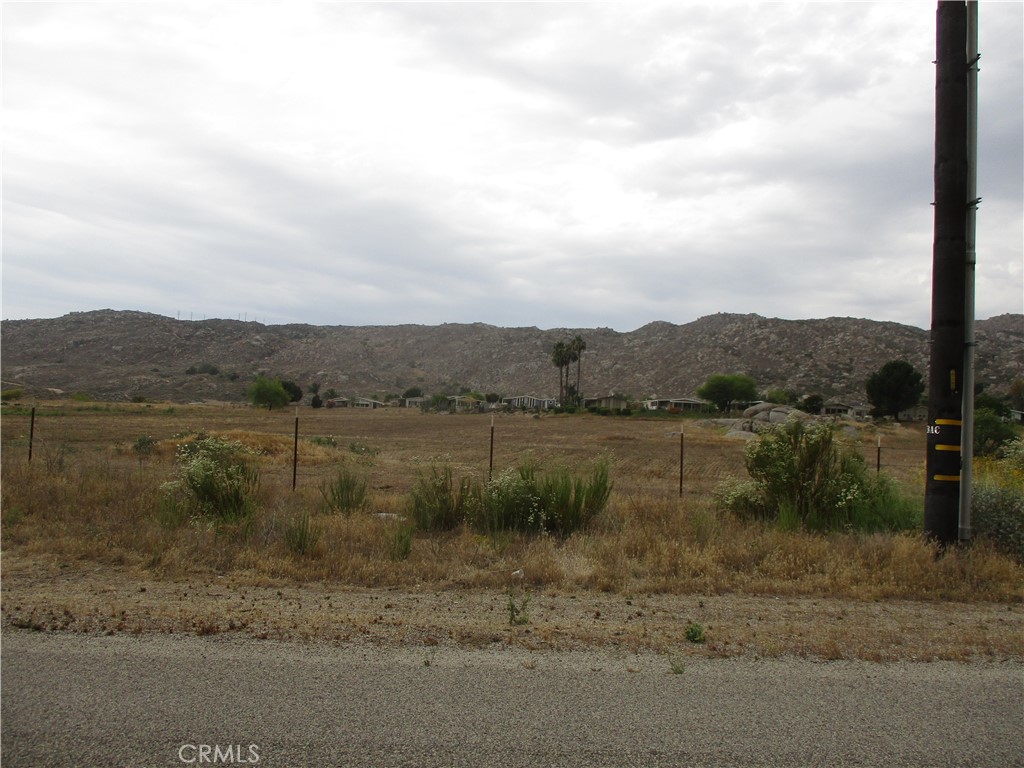 24515 California Avenue 21