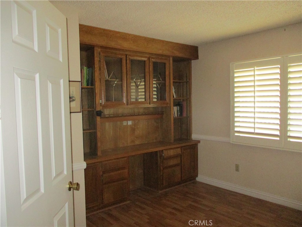 24515 California Avenue 21