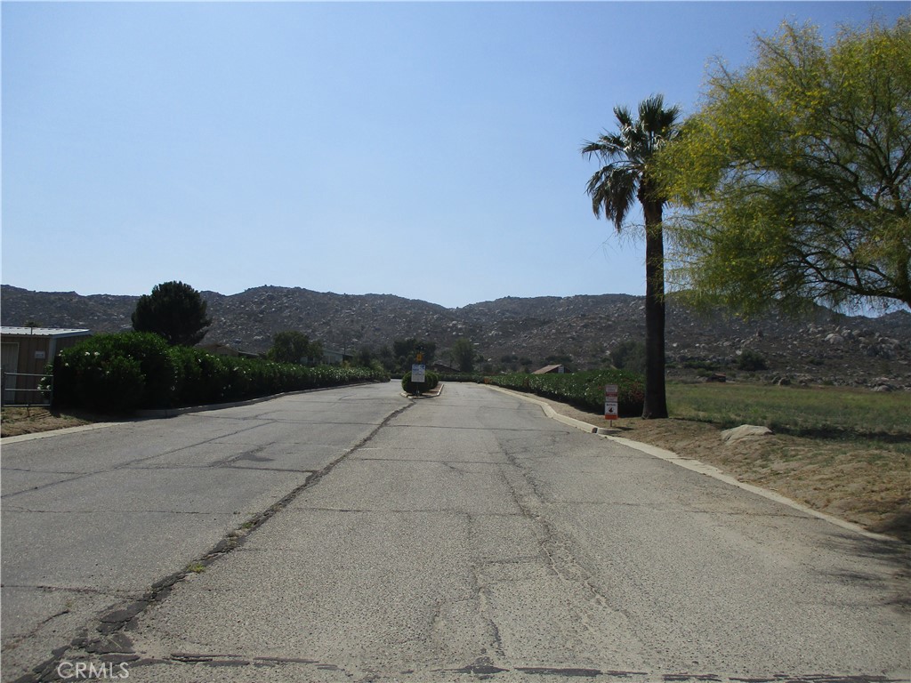 24515 California Avenue 21