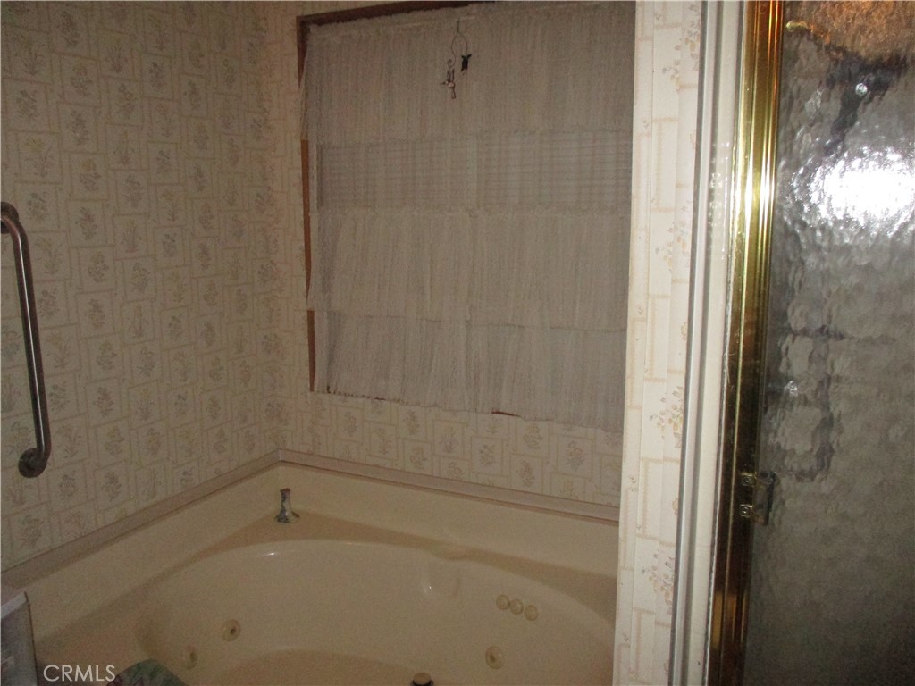 24515 California Avenue 21