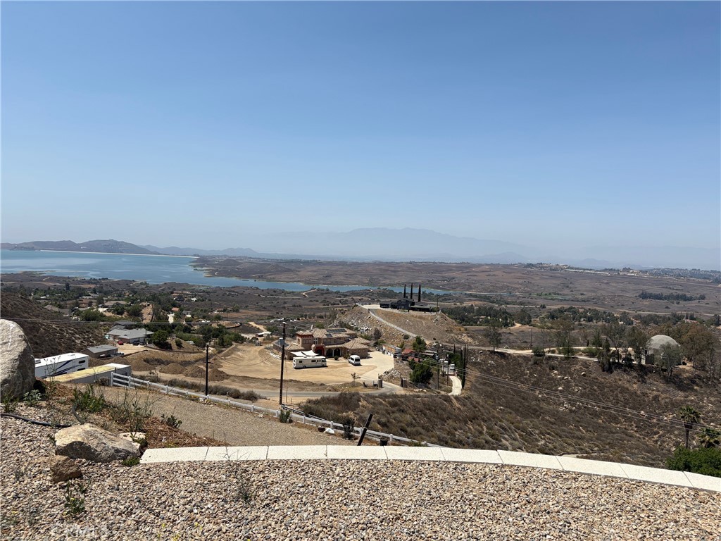 20825 Lakemount Court