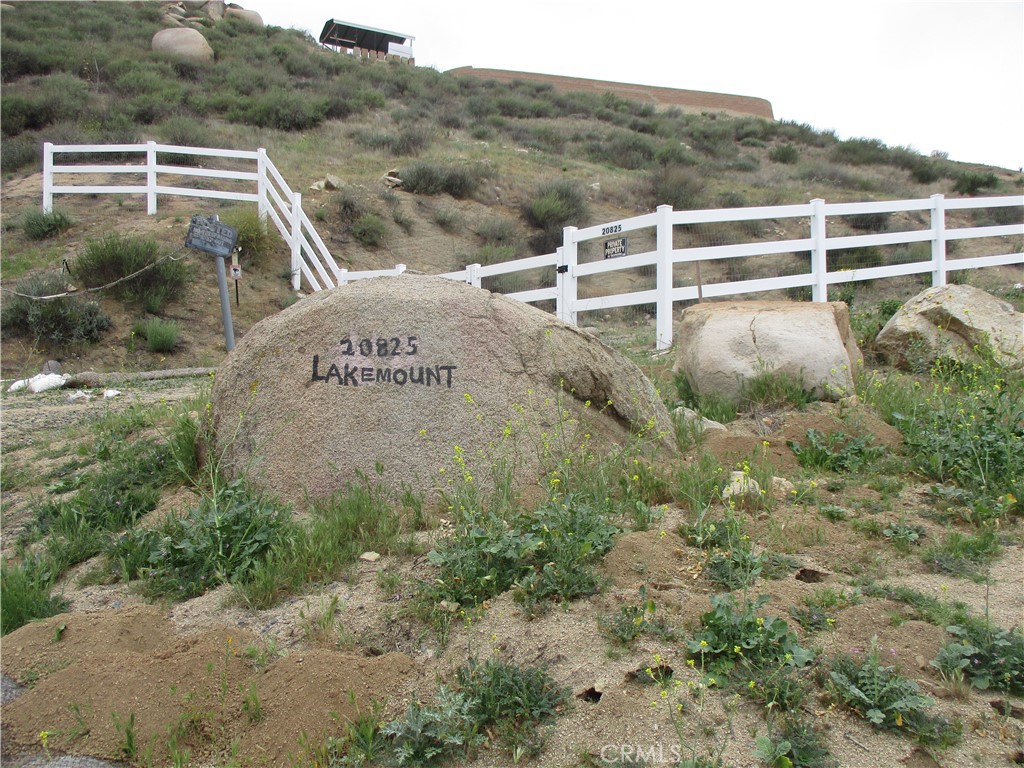 20825 Lakemount Court