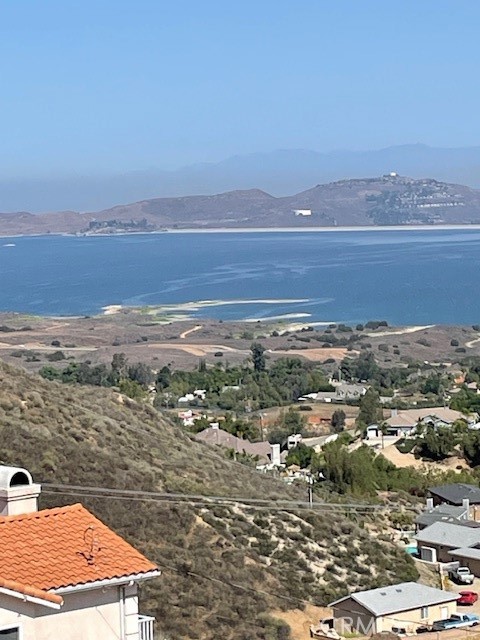 20825 Lakemount Court