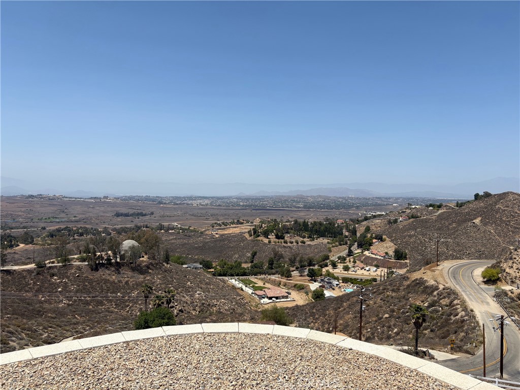 20825 Lakemount Court