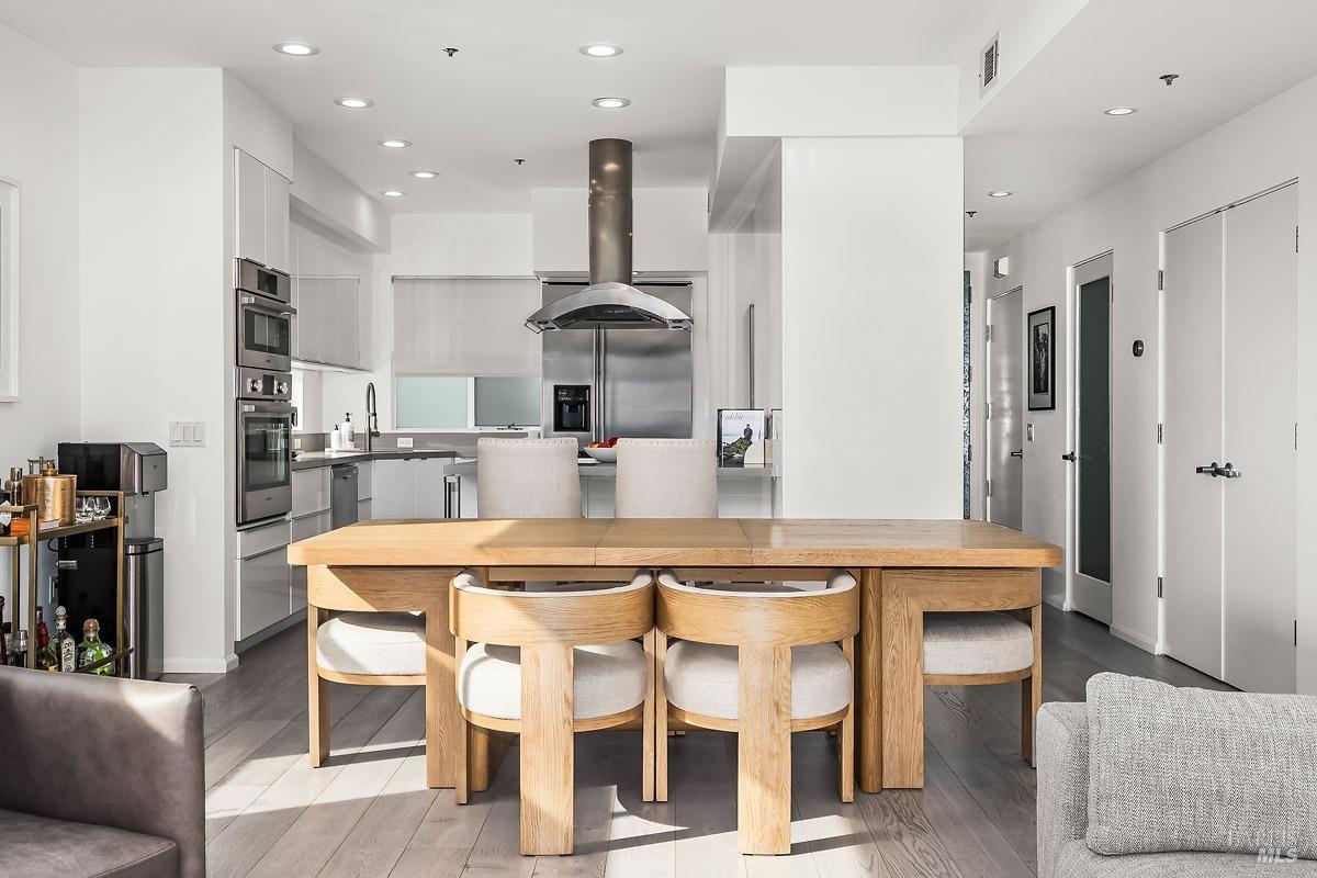 50 Cresta Drive Unit: 6