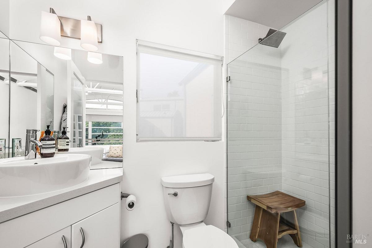 50 Cresta Drive Unit: 6