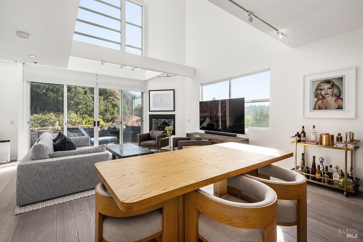 50 Cresta Drive Unit: 6