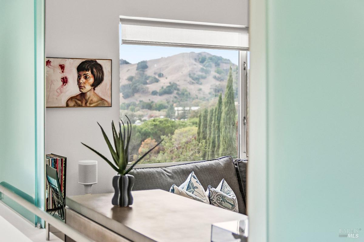 50 Cresta Drive Unit: 6